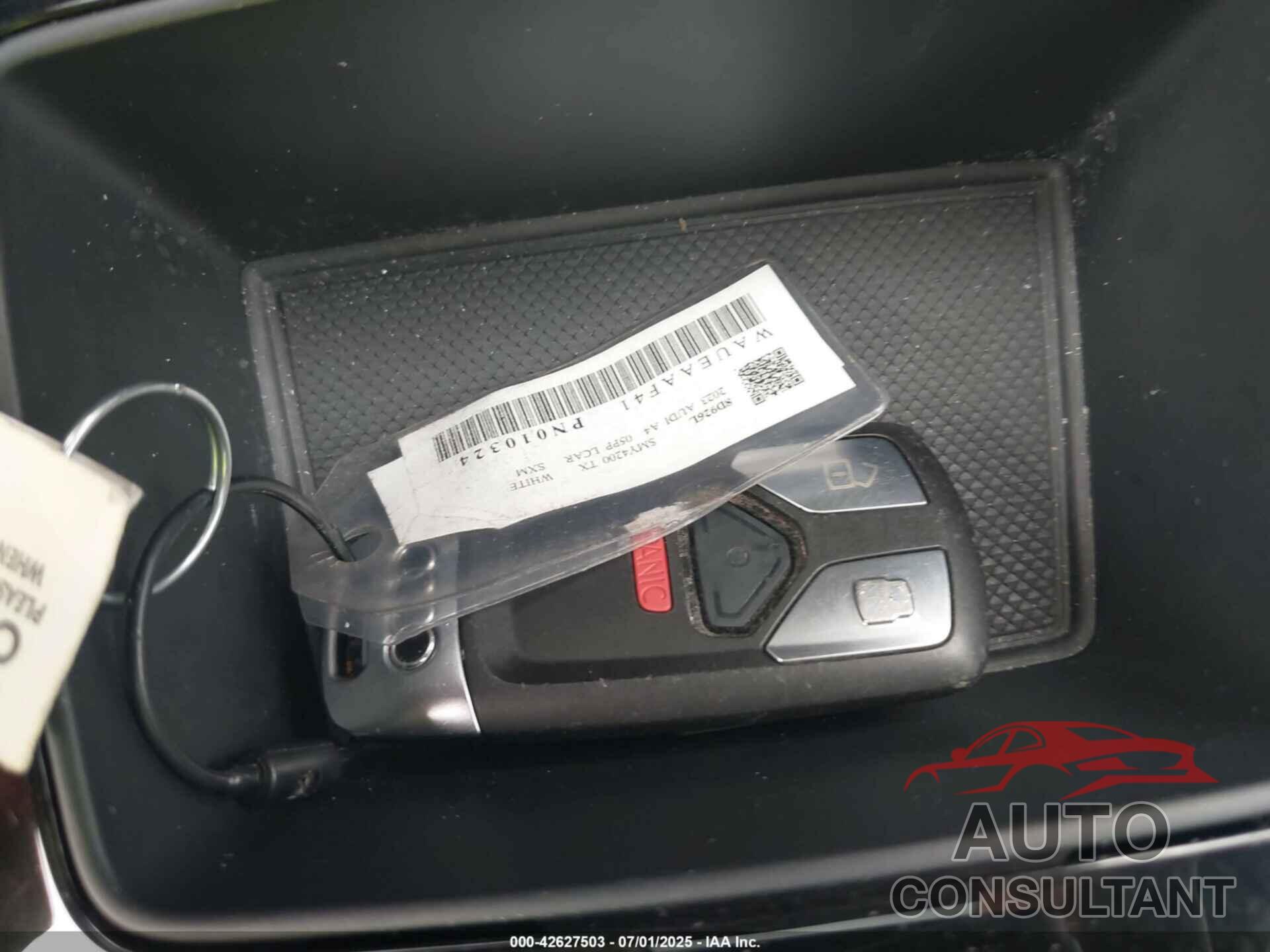 AUDI A4 2023 - WAUEAAF41PN010324