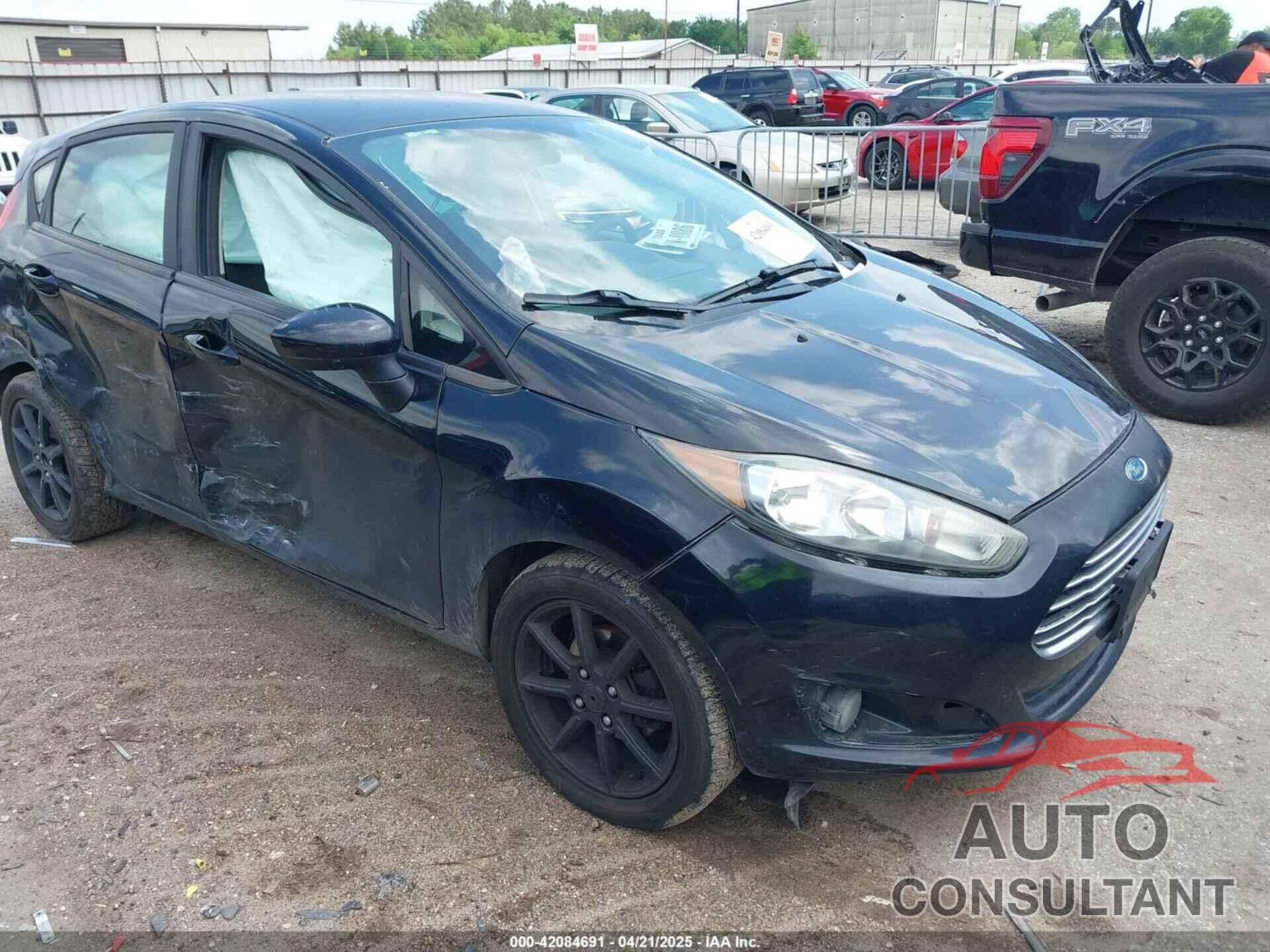 FORD FIESTA 2017 - 3FADP4EJ4HM138984