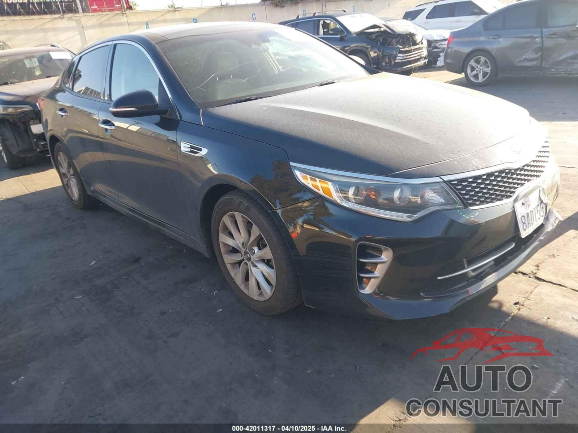 KIA OPTIMA 2017 - 5XXGU4L30HG154279