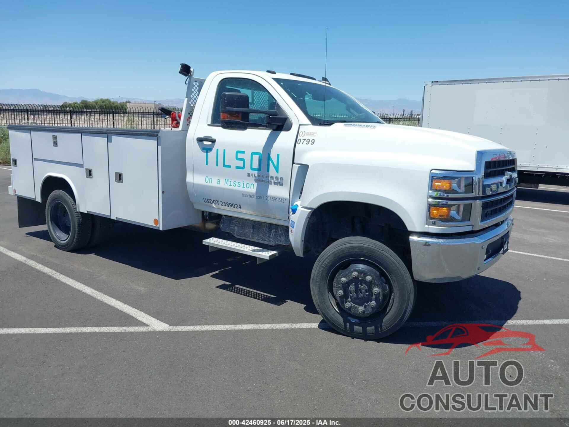 CHEVROLET SILVERADO MD 2023 - 1HTKJPVM8PH214114