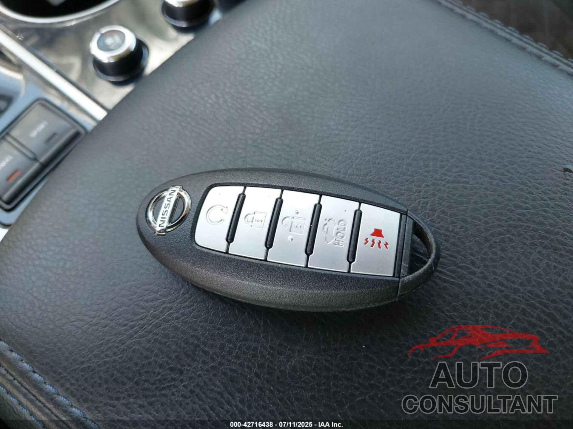 NISSAN MAXIMA 2017 - 1N4AA6APXHC416346
