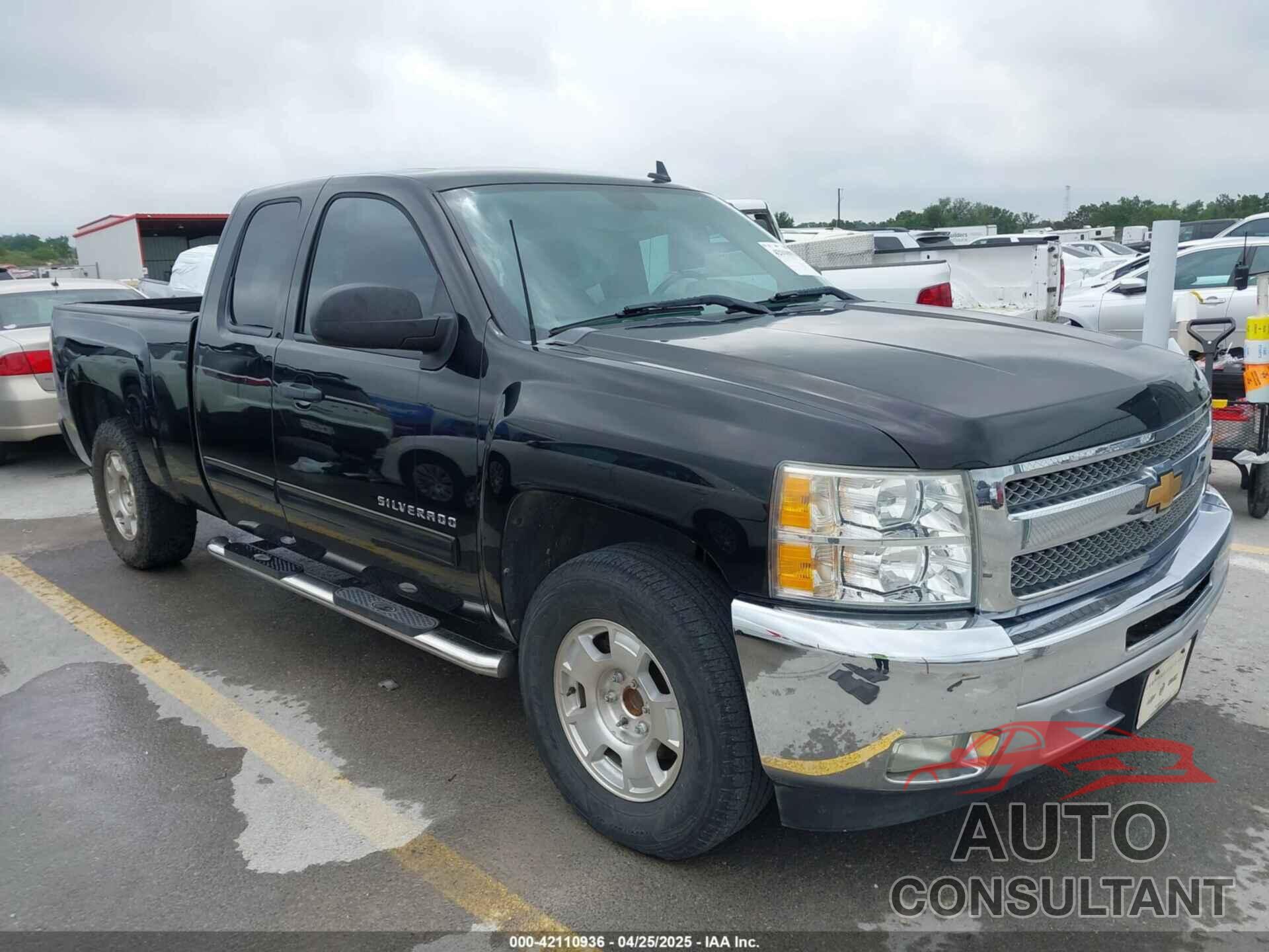 CHEVROLET SILVERADO 1500 2012 - 1GCRCSE08CZ247639