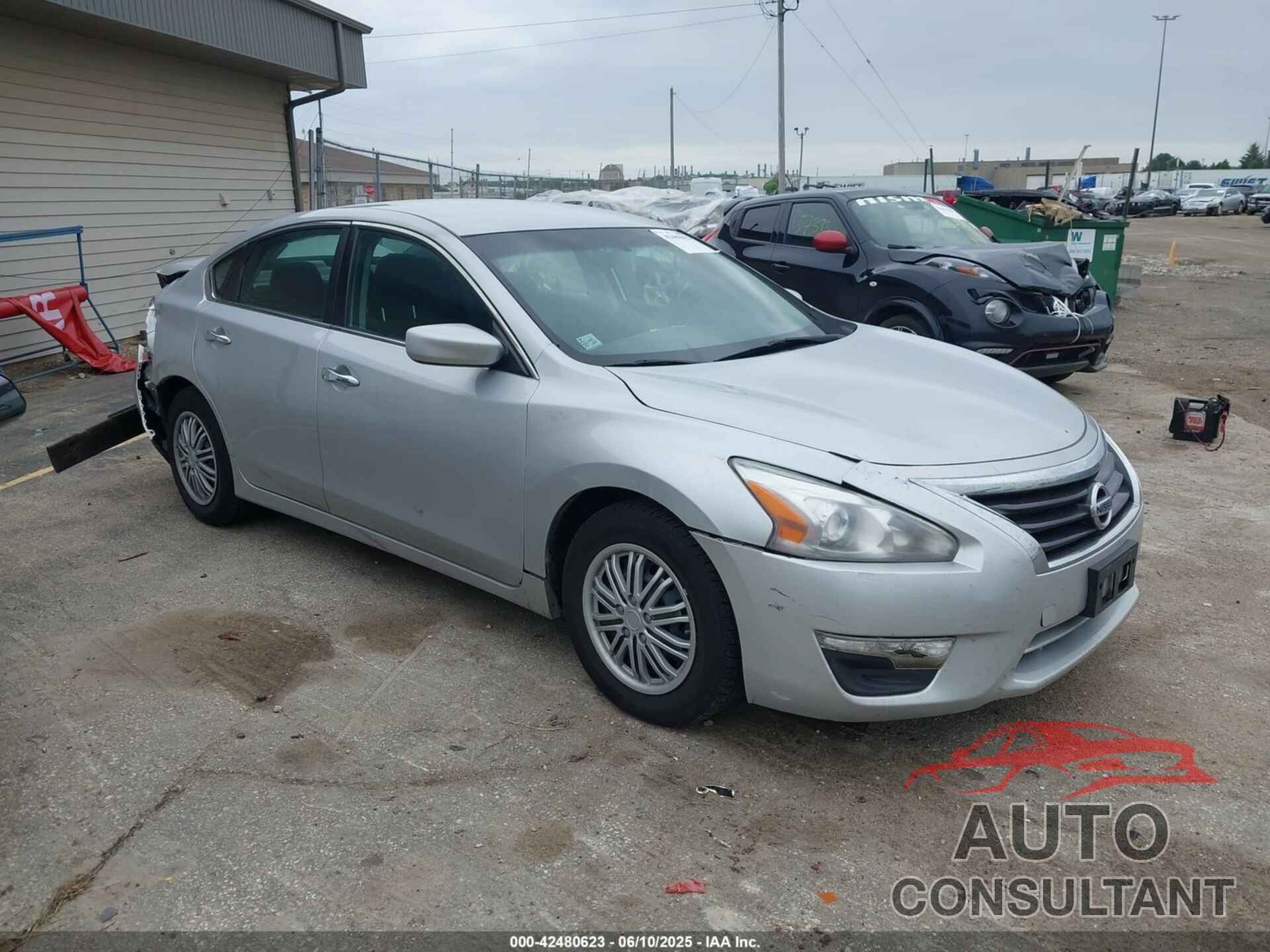 NISSAN ALTIMA 2015 - 1N4AL3AP7FC237137