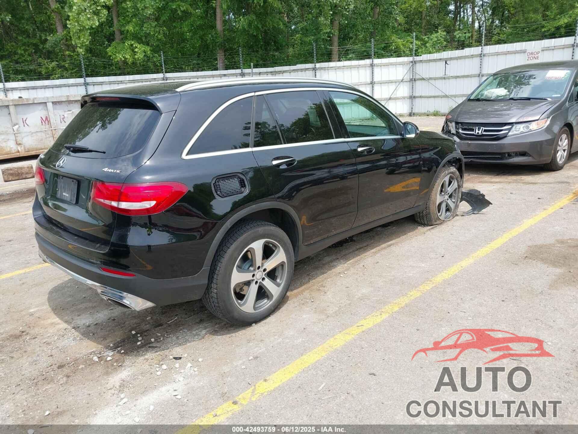 MERCEDES-BENZ GLC 300 2017 - WDC0G4KB5HF140727