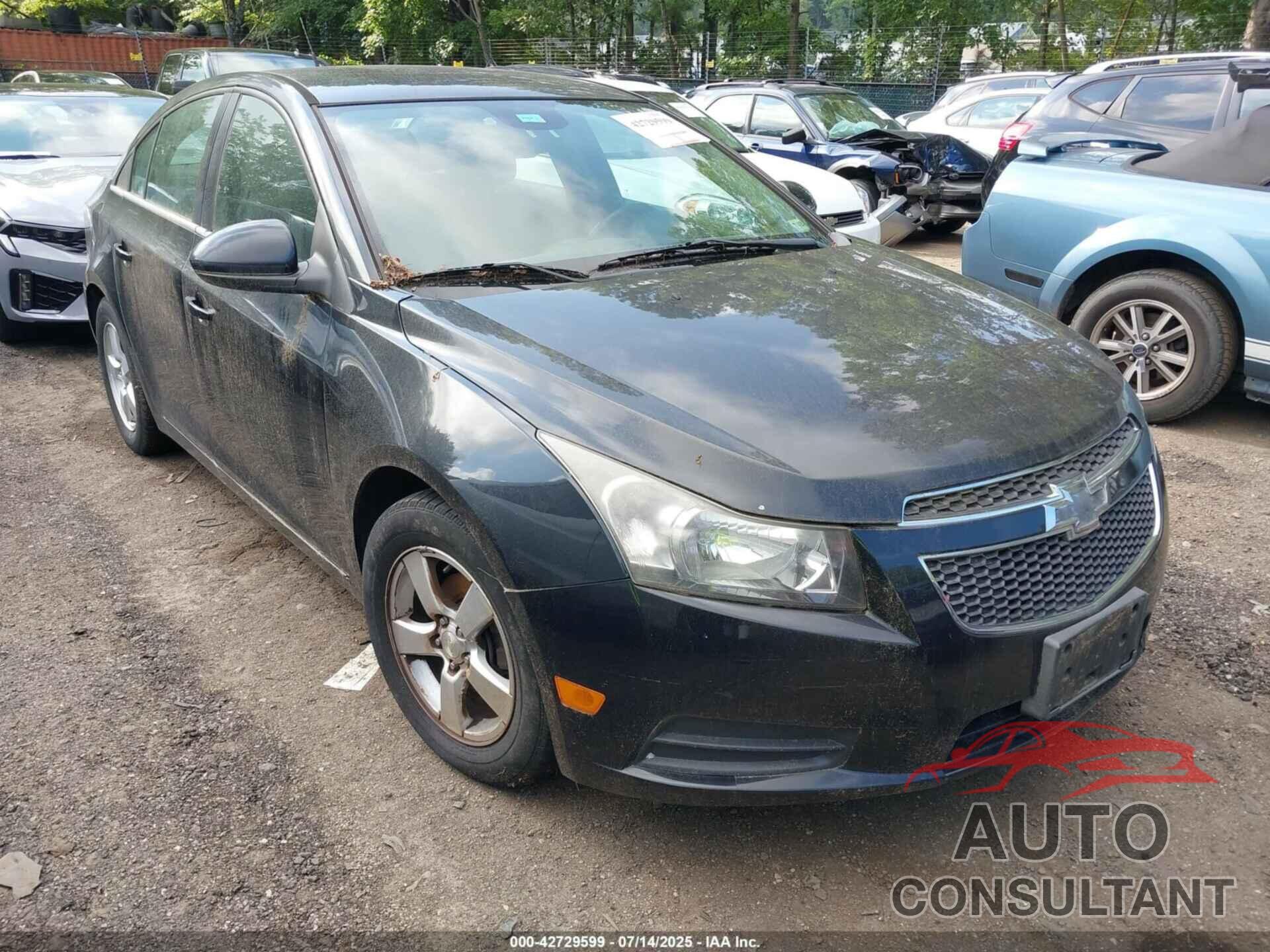 CHEVROLET CRUZE 2014 - 1G1PC5SB8E7210158