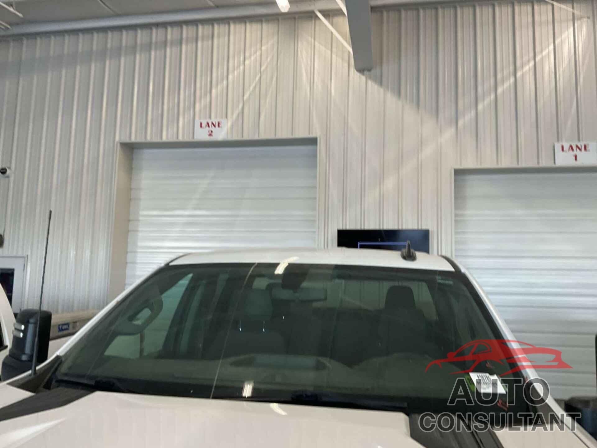 CHEVROLET SILVERADO 2021 - 1GC5YLE75MF280006
