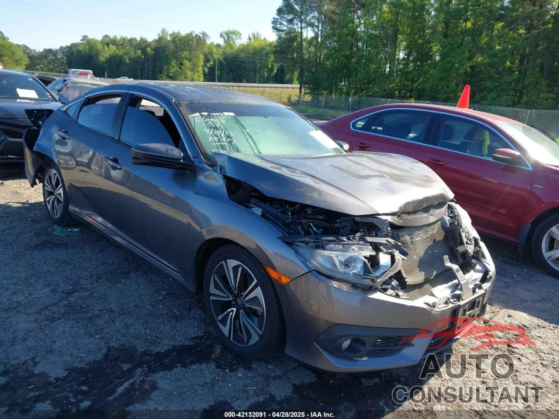 HONDA CIVIC 2018 - JHMFC1F31JX034819