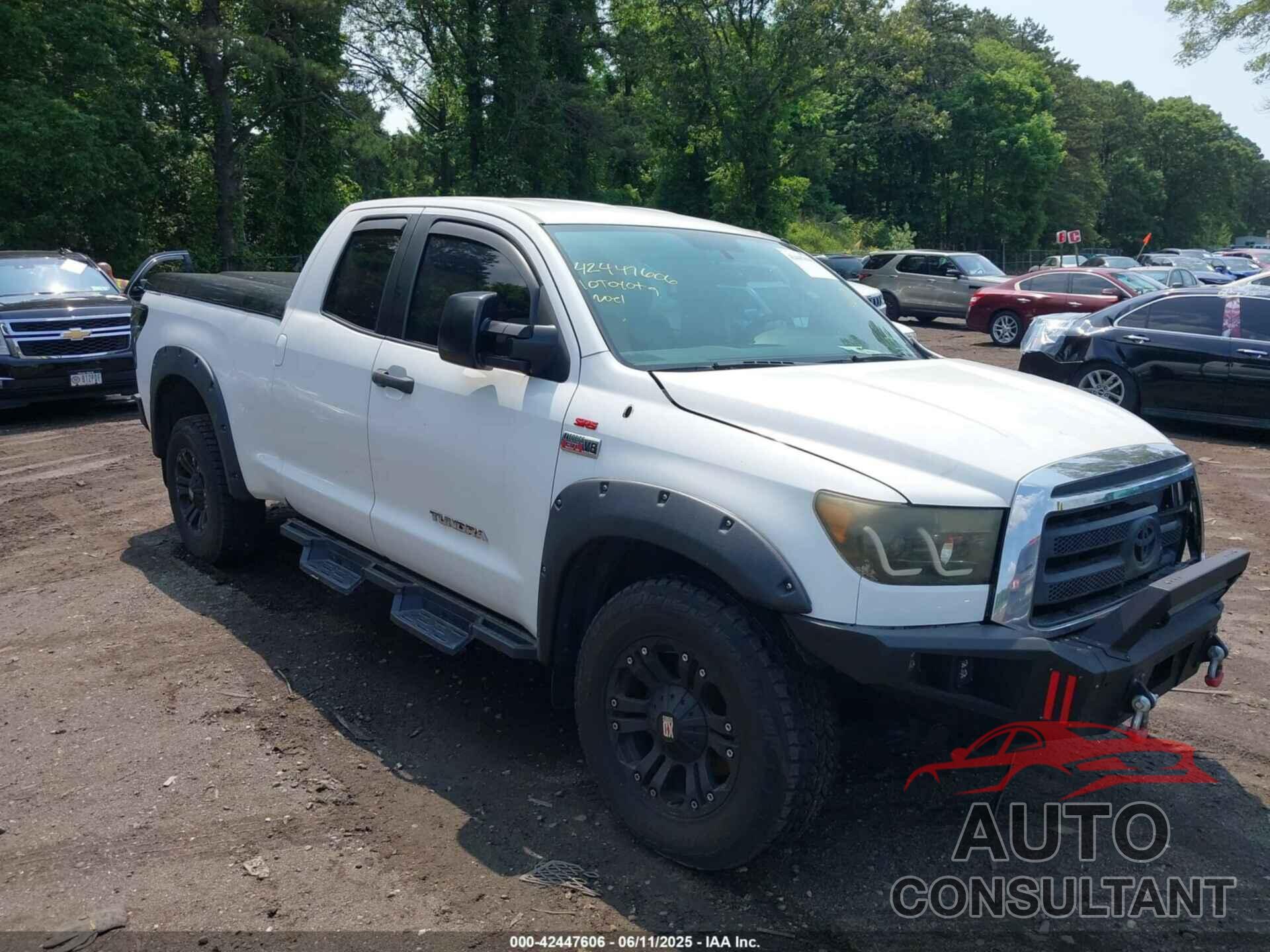 TOYOTA TUNDRA 2010 - 5TFUY5F16AX144667