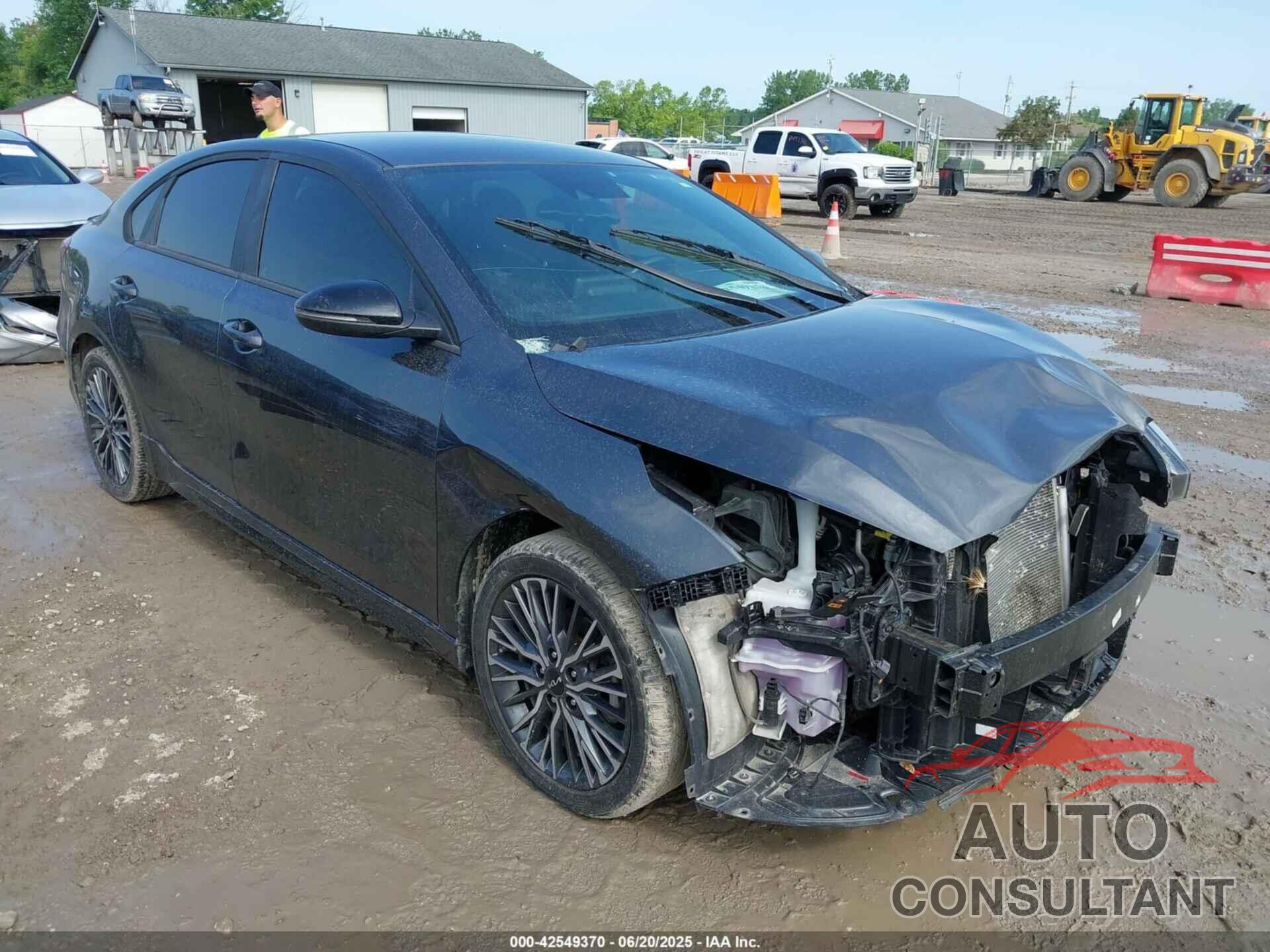 KIA FORTE 2023 - 3KPF54AD8PE517925