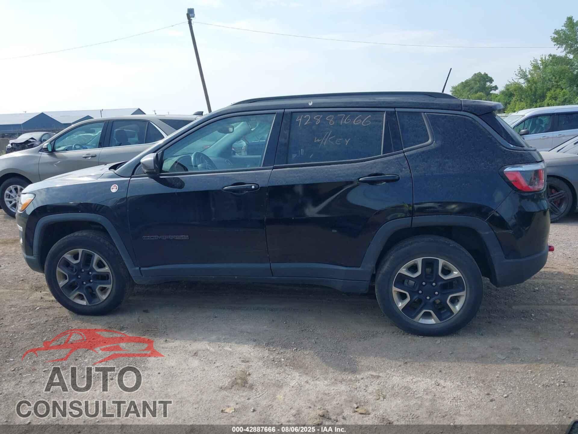 JEEP COMPASS 2018 - 3C4NJDDB0JT129673