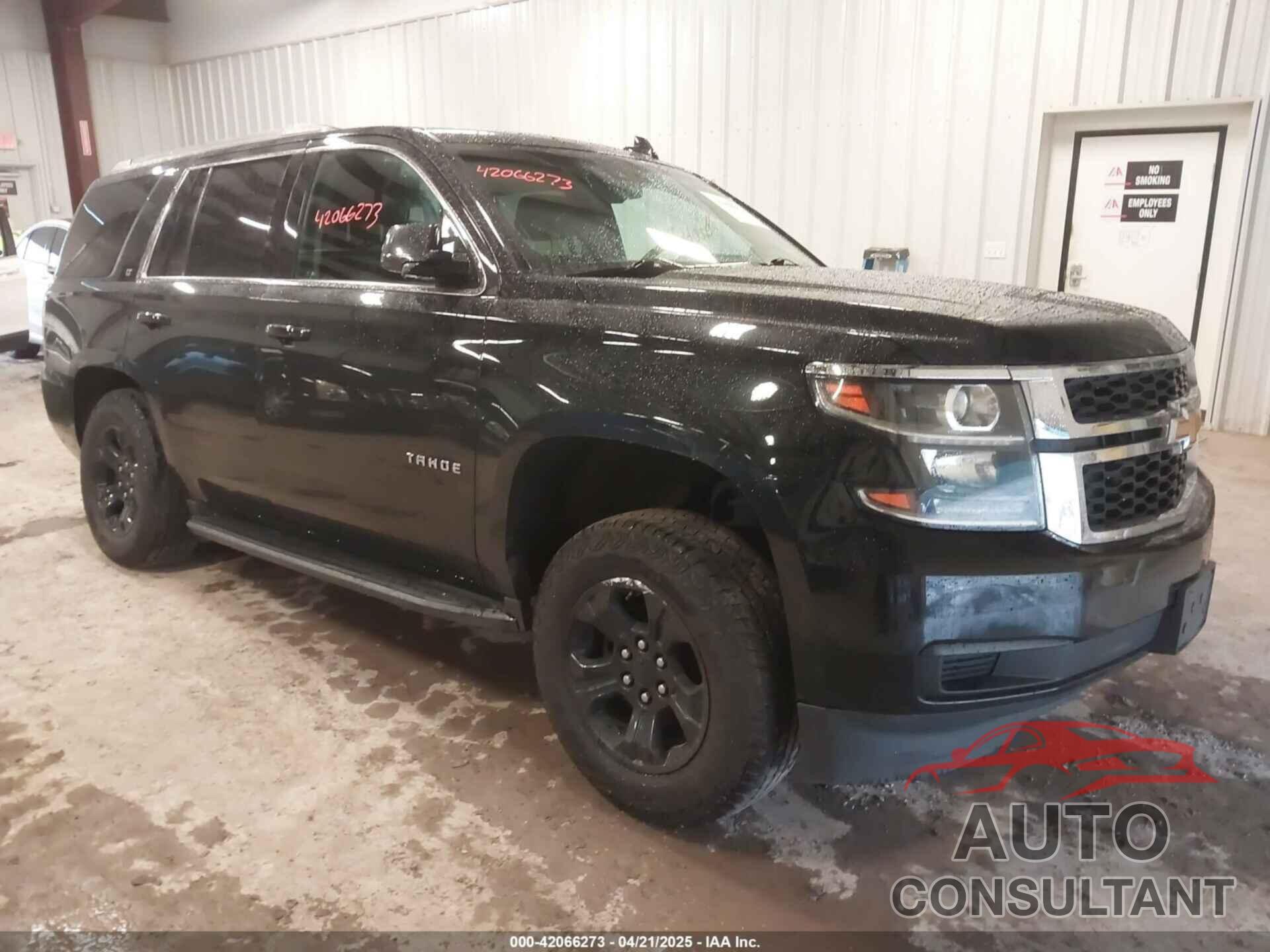 CHEVROLET TAHOE 2018 - 1GNSKBKC3JR335652