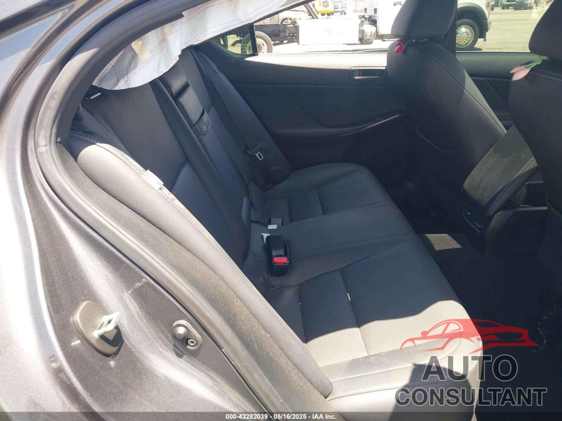 LEXUS IS 300 2022 - JTHDA1D24N5118903