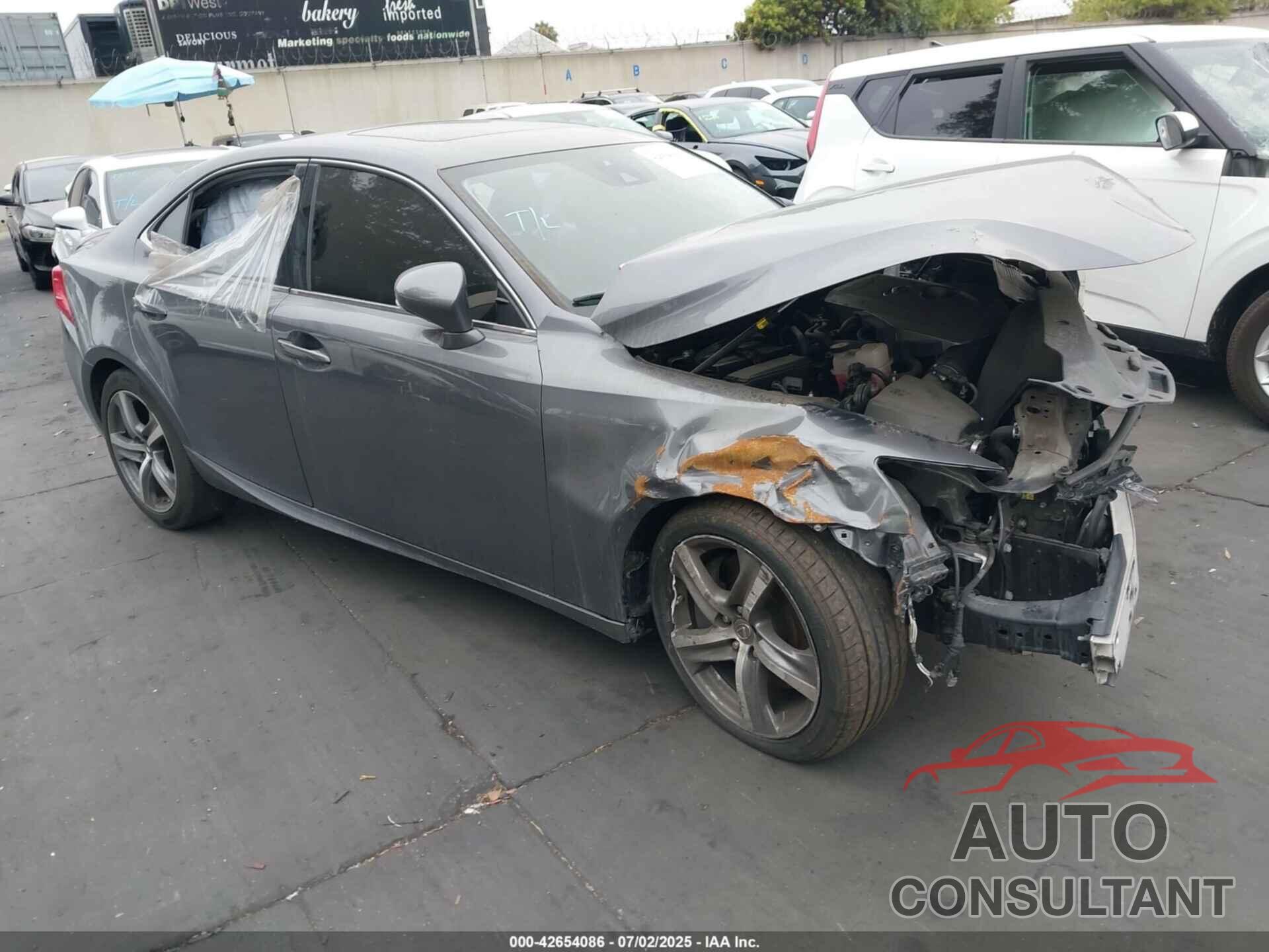 LEXUS IS 200T 2017 - JTHBA1D23H5042859