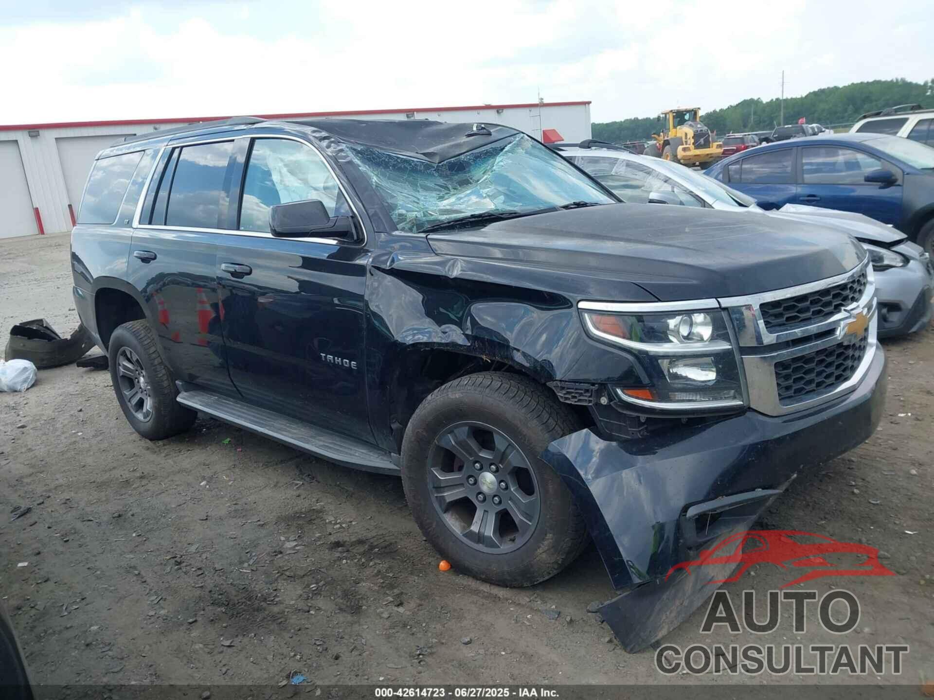 CHEVROLET TAHOE 2017 - 1GNSKBKC4HR141769