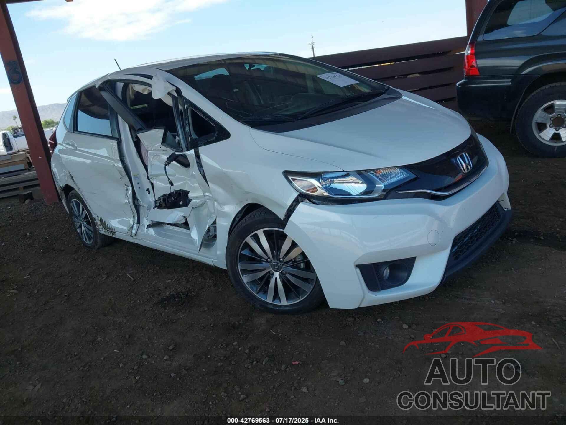 HONDA FIT 2015 - 3HGGK5H81FM725727
