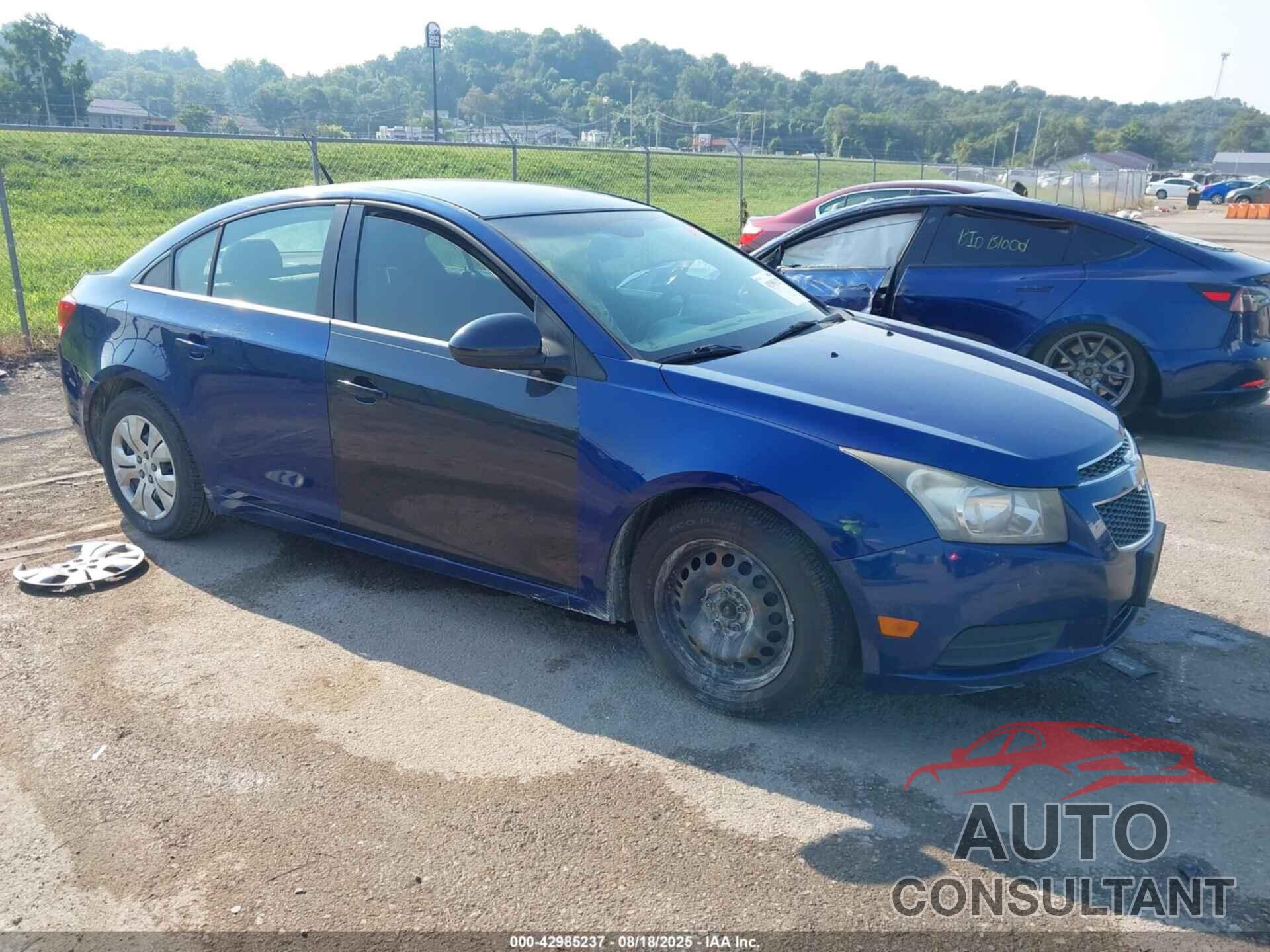 CHEVROLET CRUZE 2012 - 1G1PC5SH8C7182766
