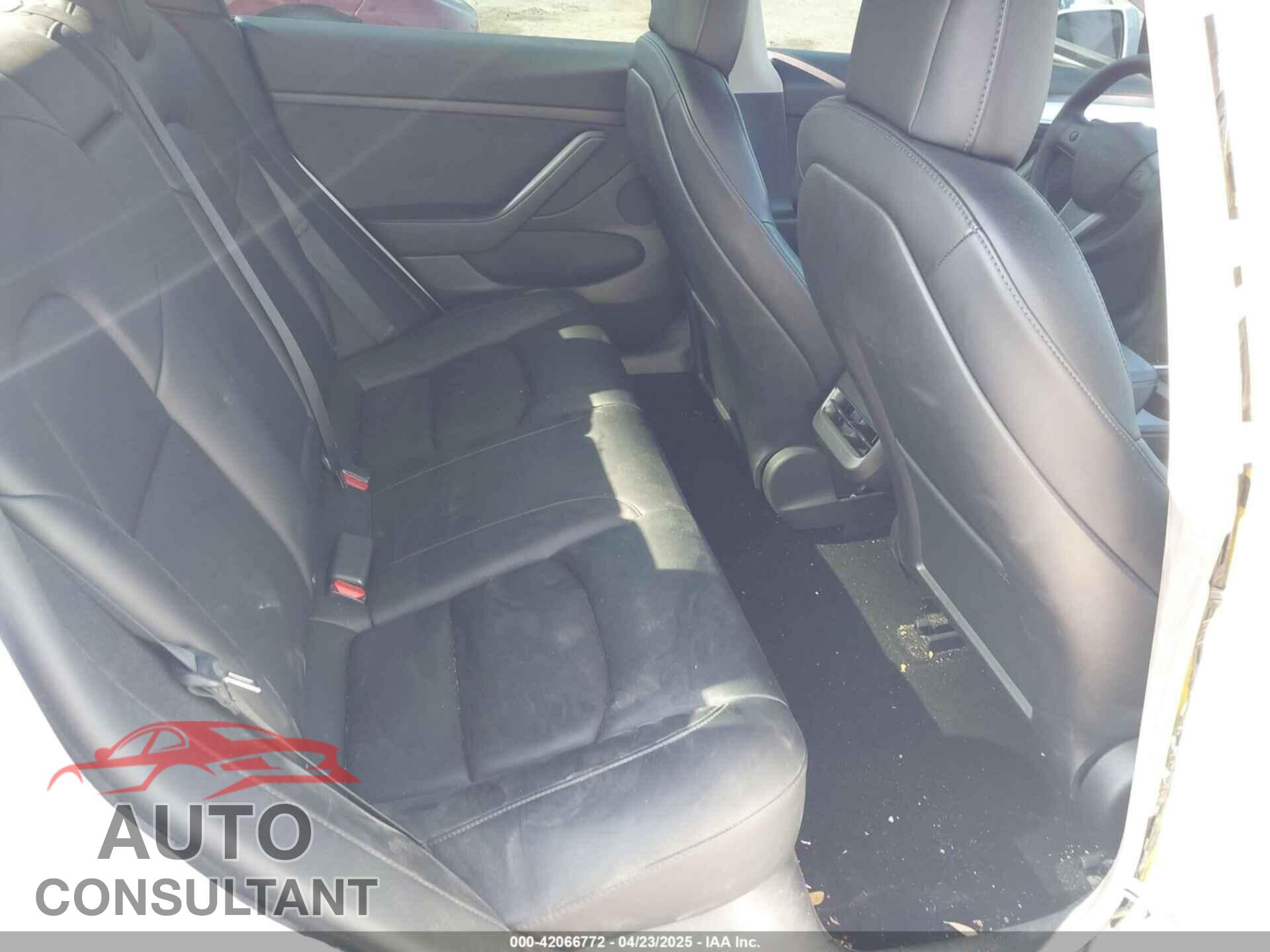 TESLA MODEL 3 2022 - 5YJ3E1EB4NF181580