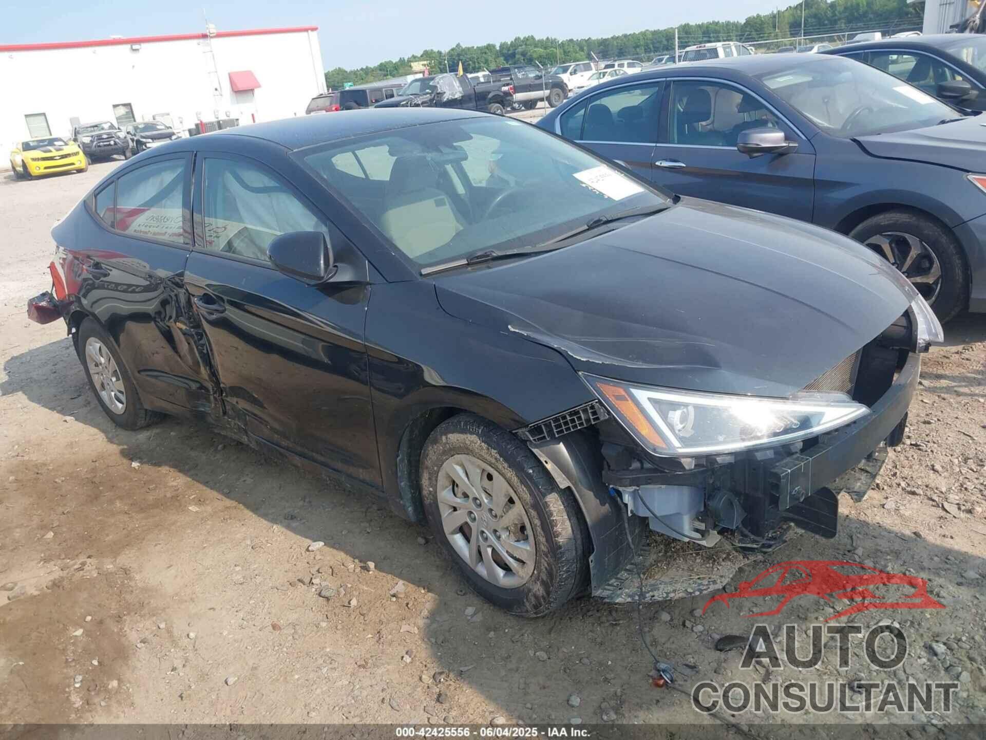 HYUNDAI ELANTRA 2020 - KMHD74LF7LU979139