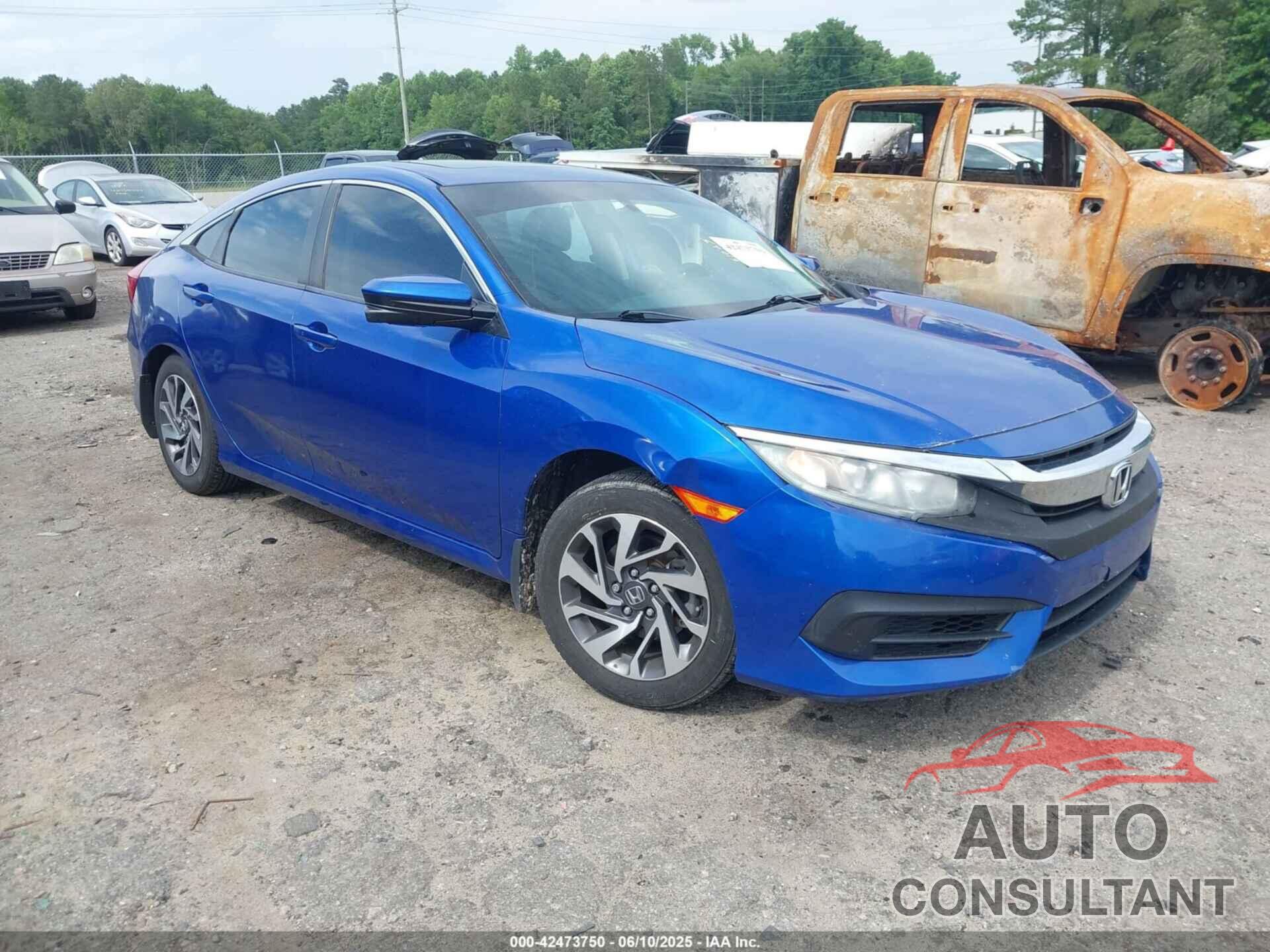 HONDA CIVIC 2018 - 2HGFC2F77JH508367