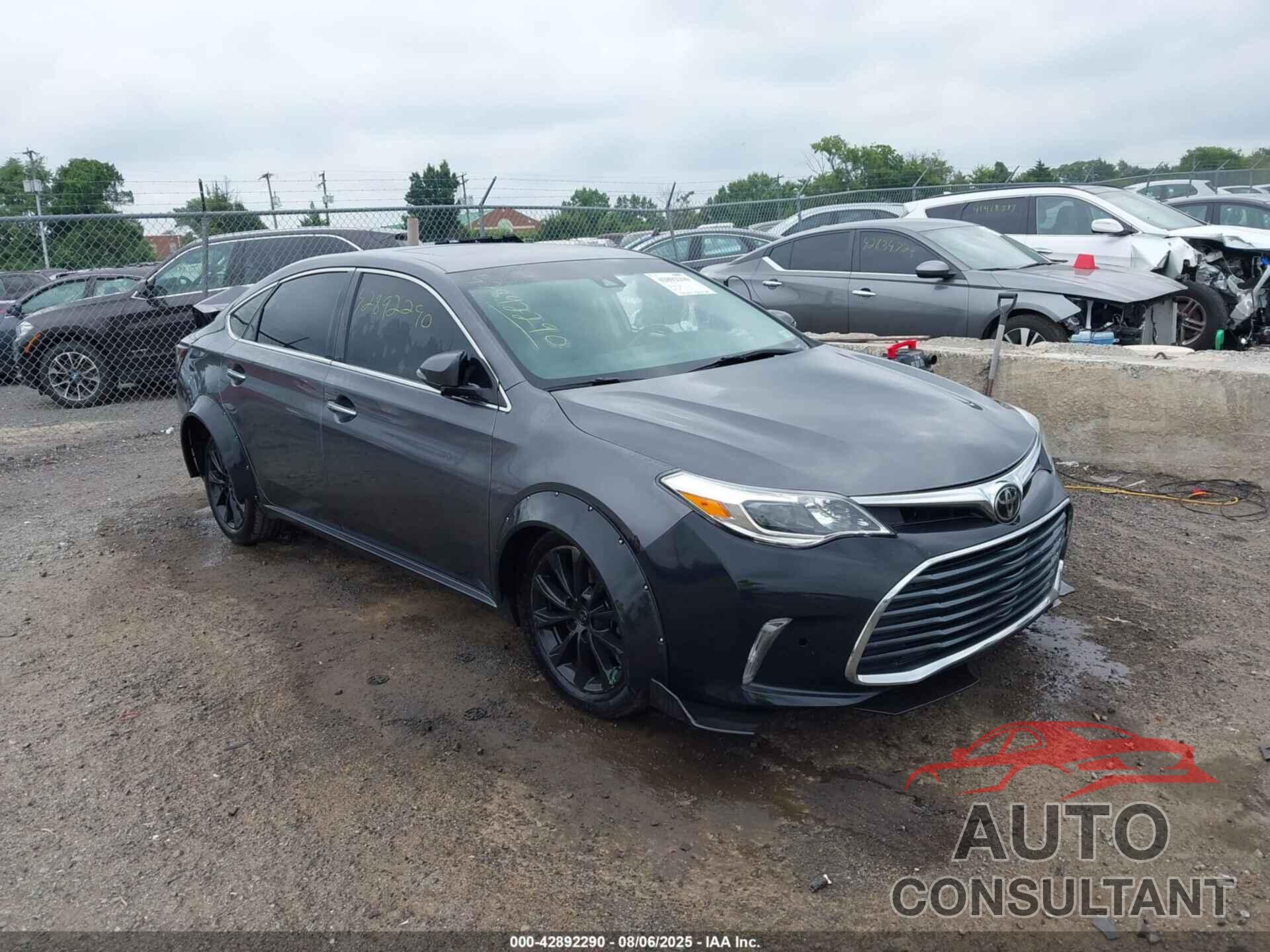 TOYOTA AVALON 2018 - 4T1BK1EB9JU278212