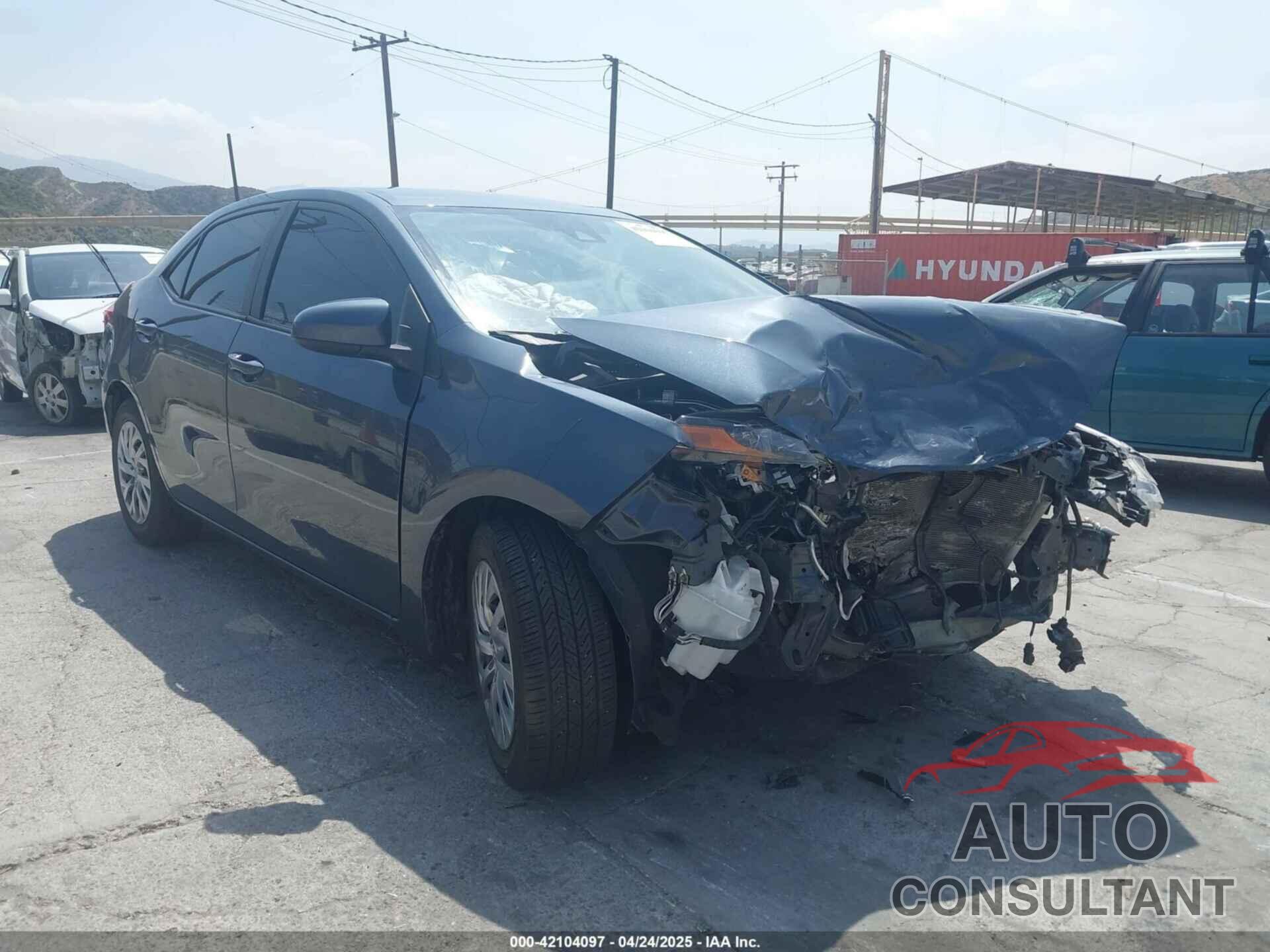 TOYOTA COROLLA 2019 - 2T1BURHE4KC215942