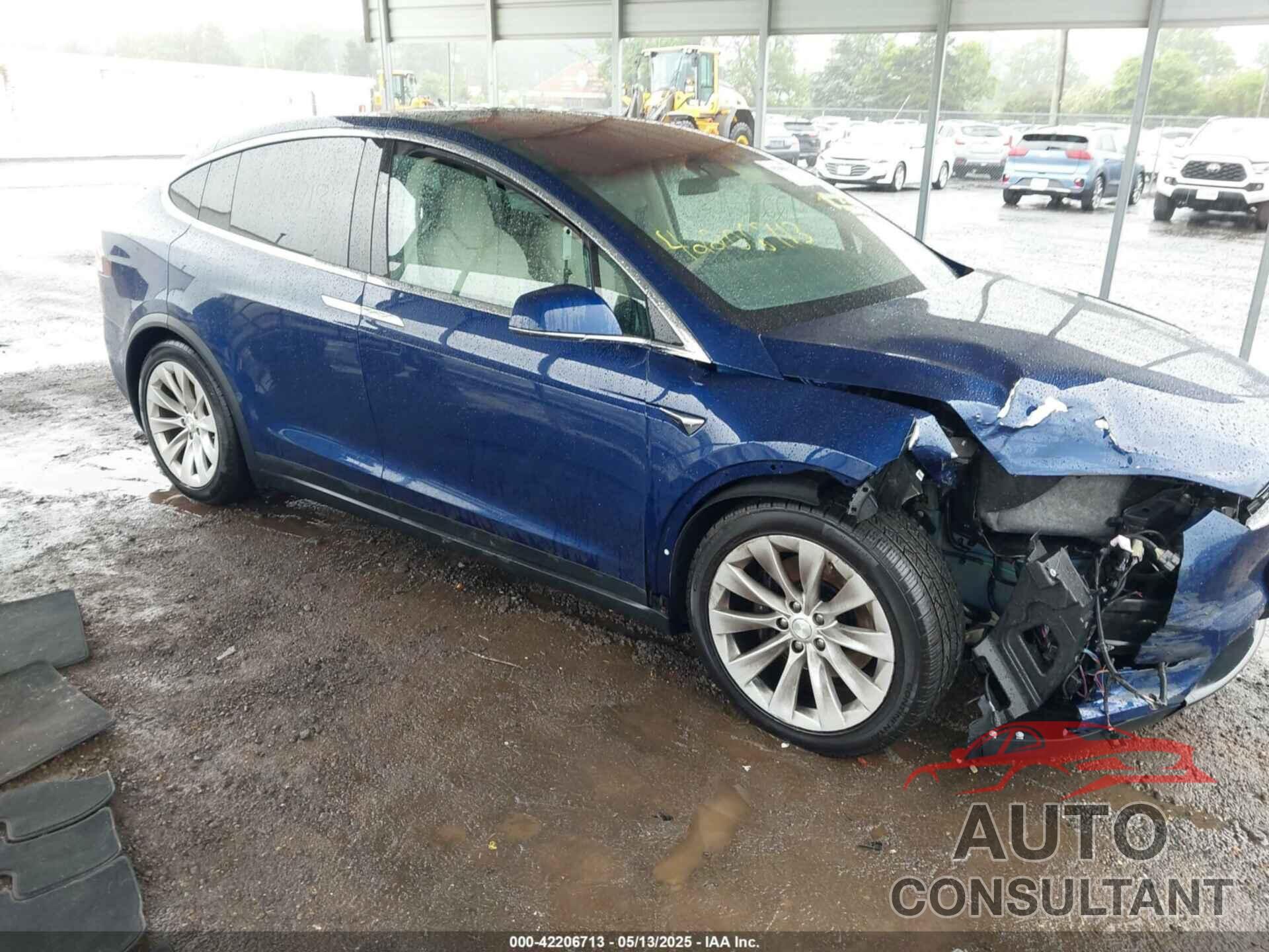 TESLA MODEL X 2017 - 5YJXCDE24HF077183