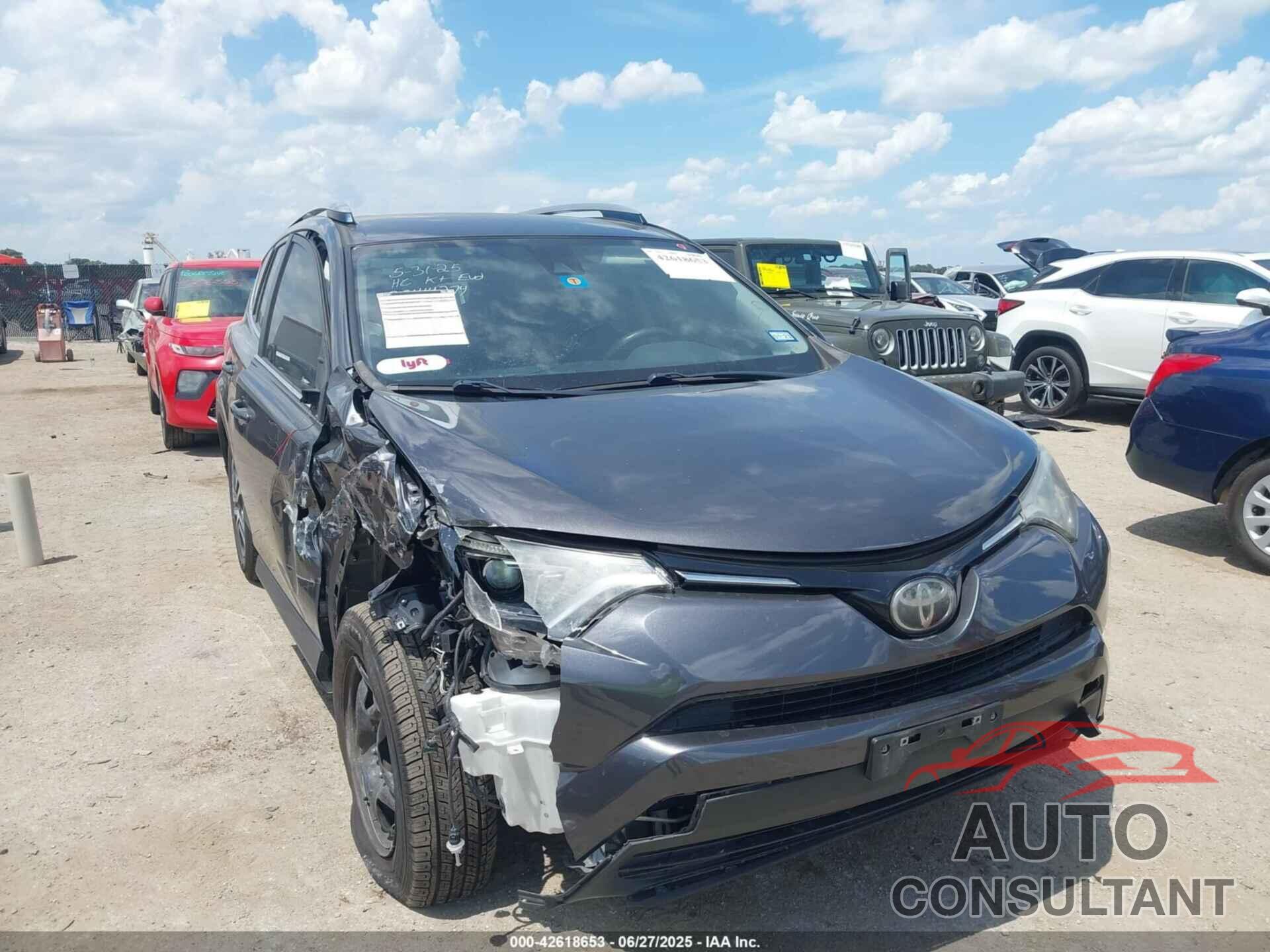 TOYOTA RAV4 2018 - JTMZFREV6JJ165870