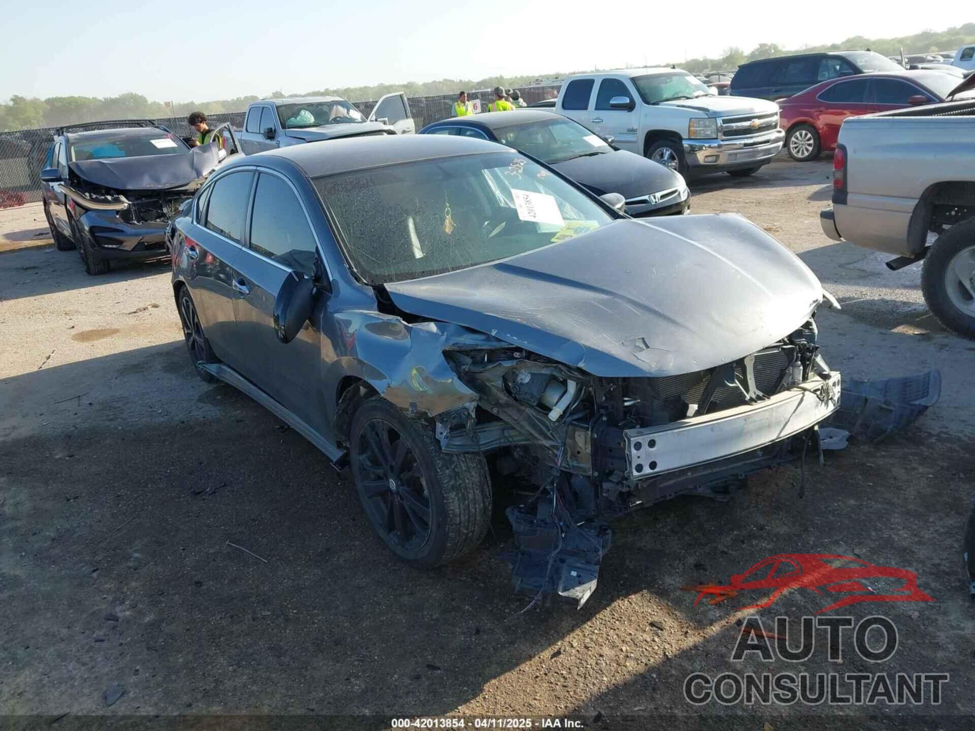 NISSAN ALTIMA 2018 - 1N4AL3AP6JC186366