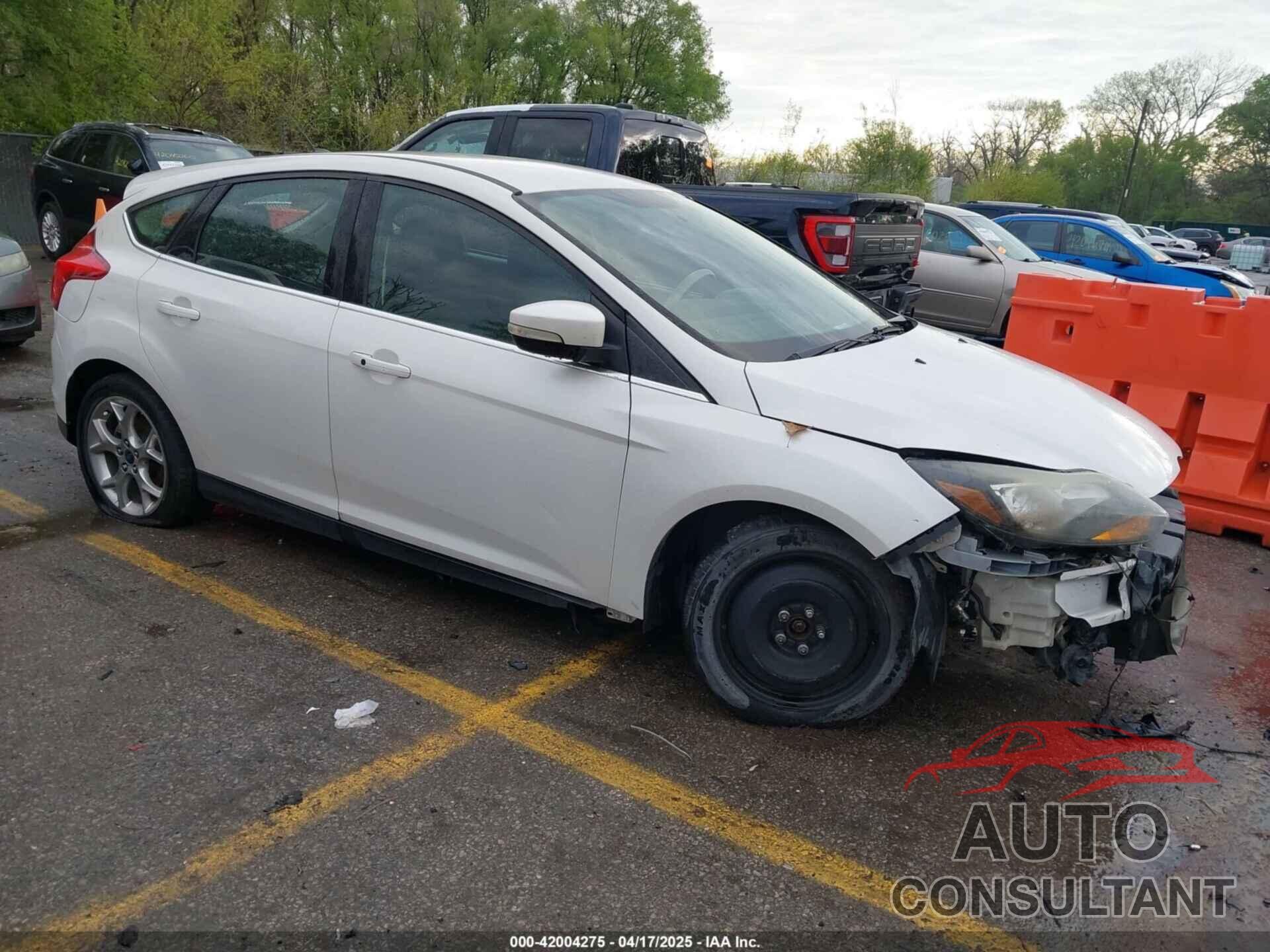 FORD FOCUS 2012 - 1FAHP3N29CL415935