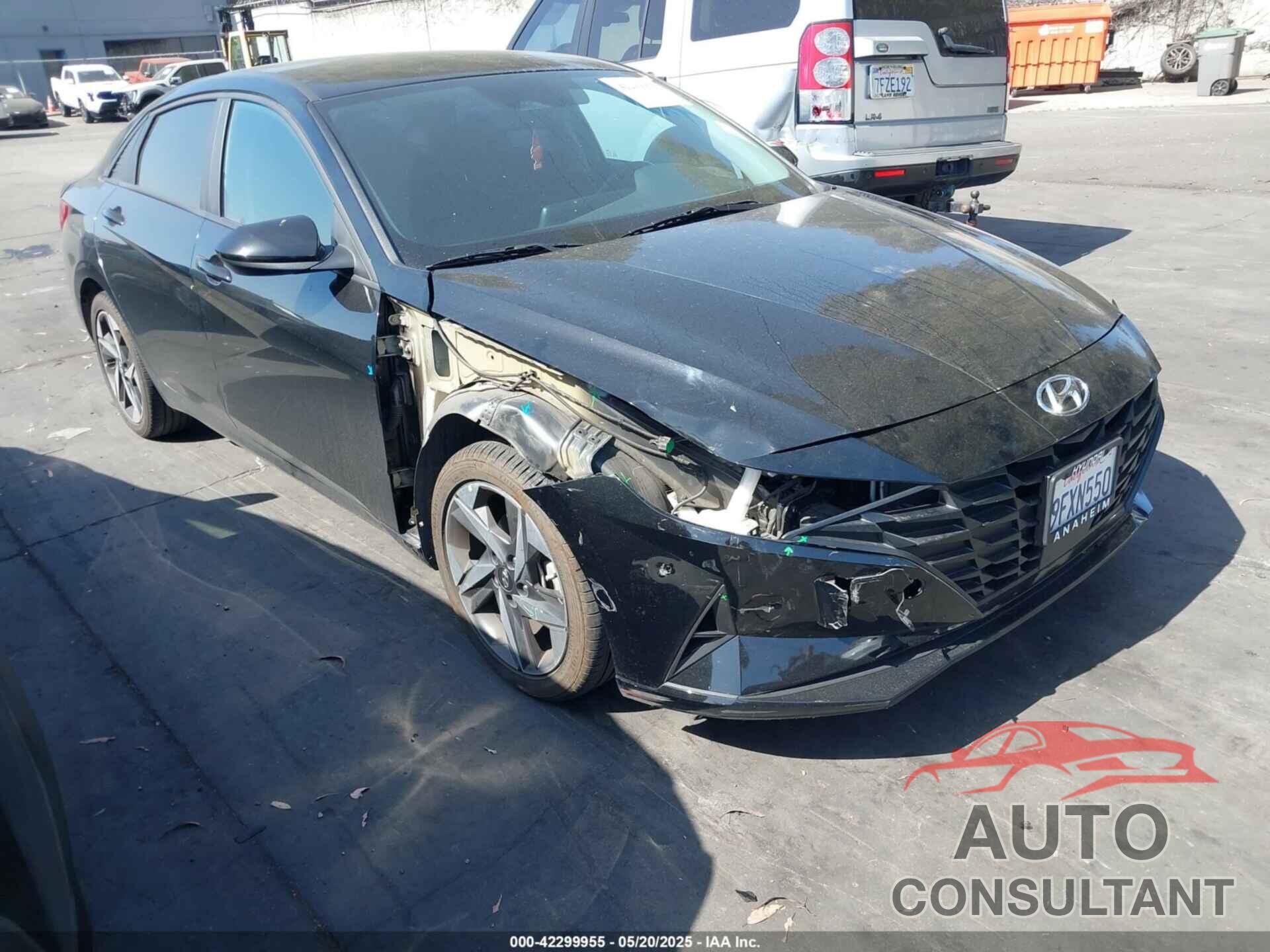 HYUNDAI ELANTRA 2023 - KMHLS4AG7PU543080
