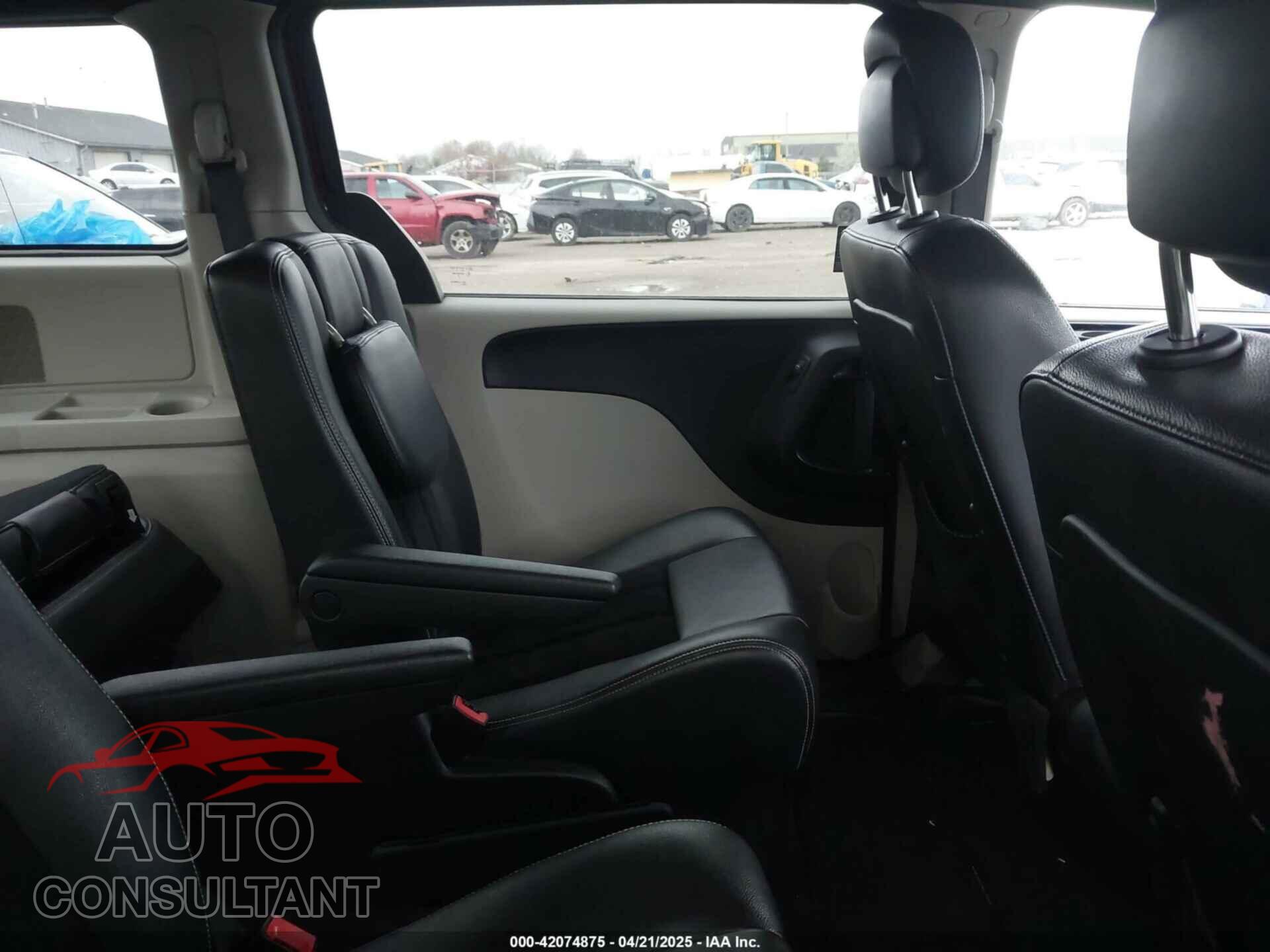 DODGE GRAND CARAVAN 2017 - 2C4RDGCG2HR713769