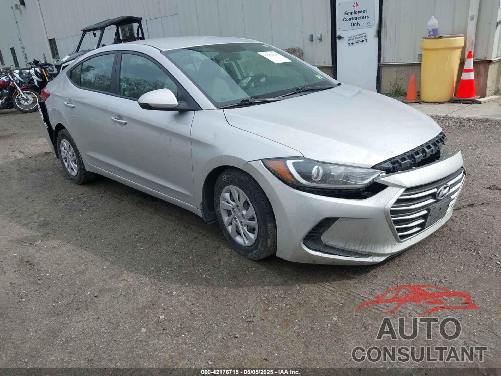 HYUNDAI ELANTRA 2018 - 5NPD74LF4JH271863