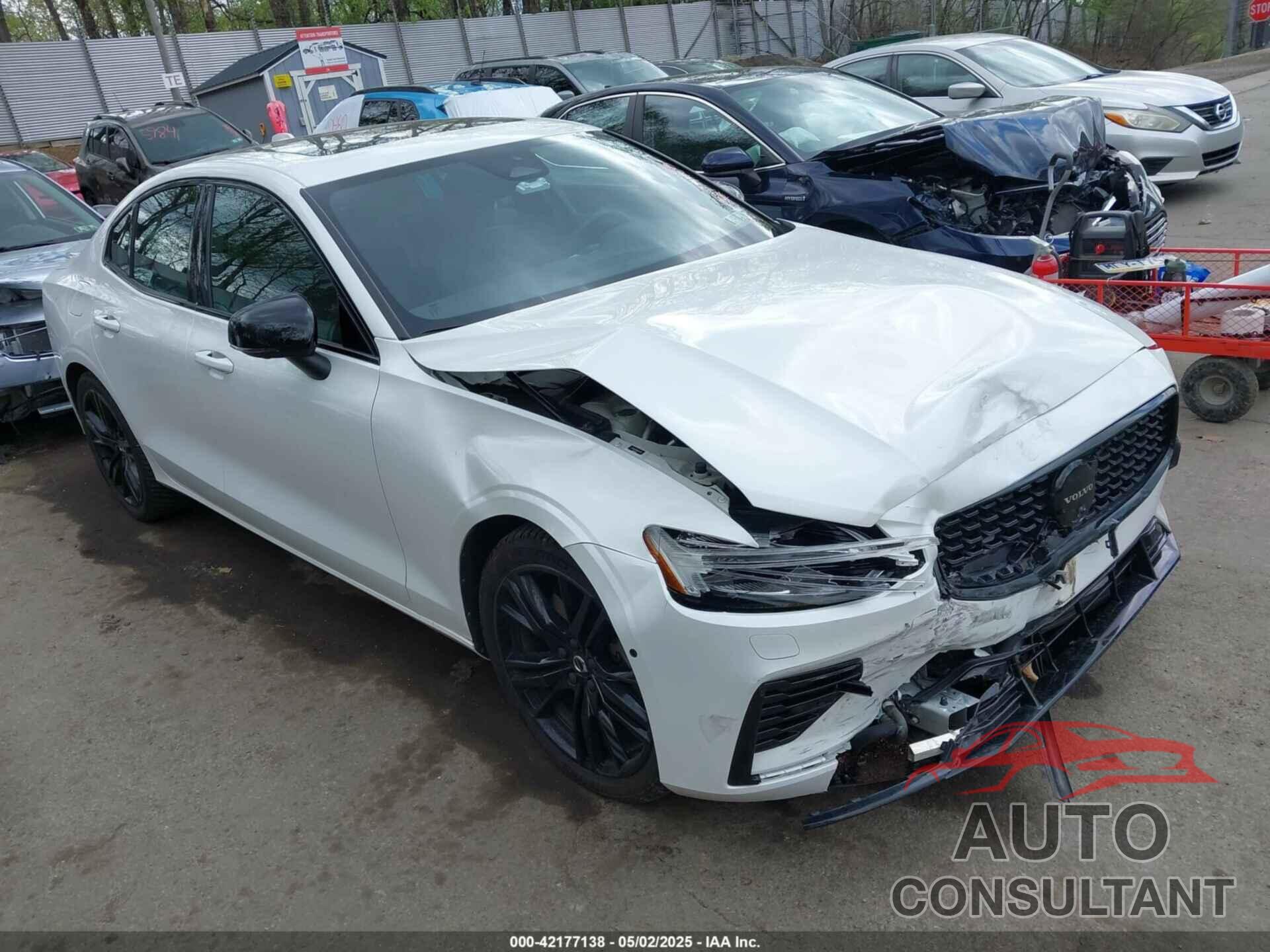 VOLVO S60 RECHARGE PLUG-IN HYBRID 2024 - 7JRH60FH8RG290119