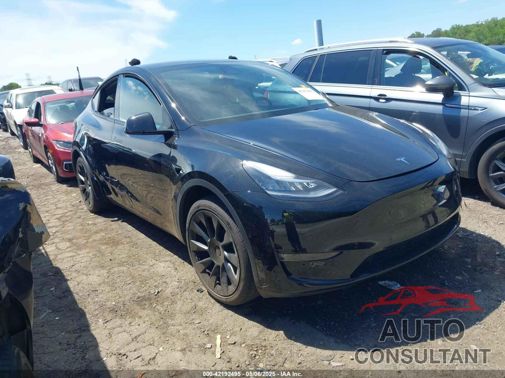TESLA MODEL Y 2022 - 7SAYGDEE4NA006645