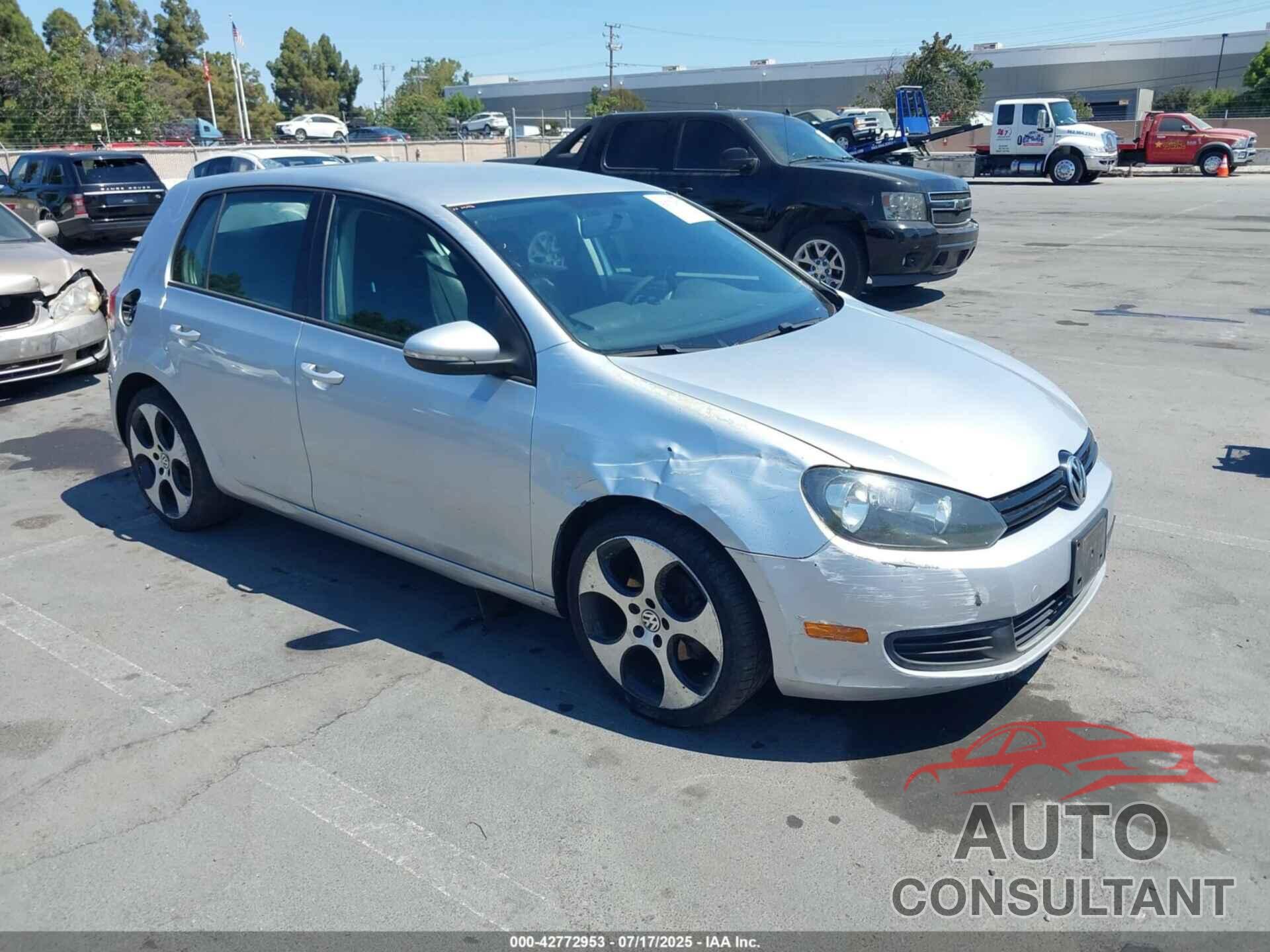 VOLKSWAGEN GOLF 2013 - WVWDB7AJ7DW119016