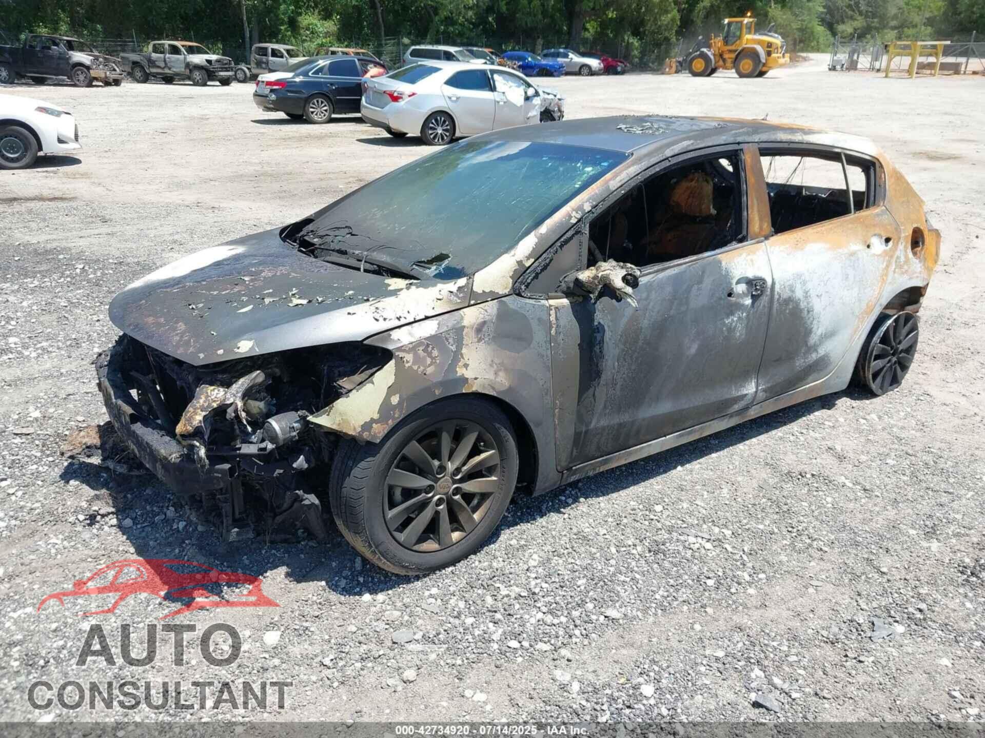 KIA FORTE 2015 - KNAFX5A82F5398313