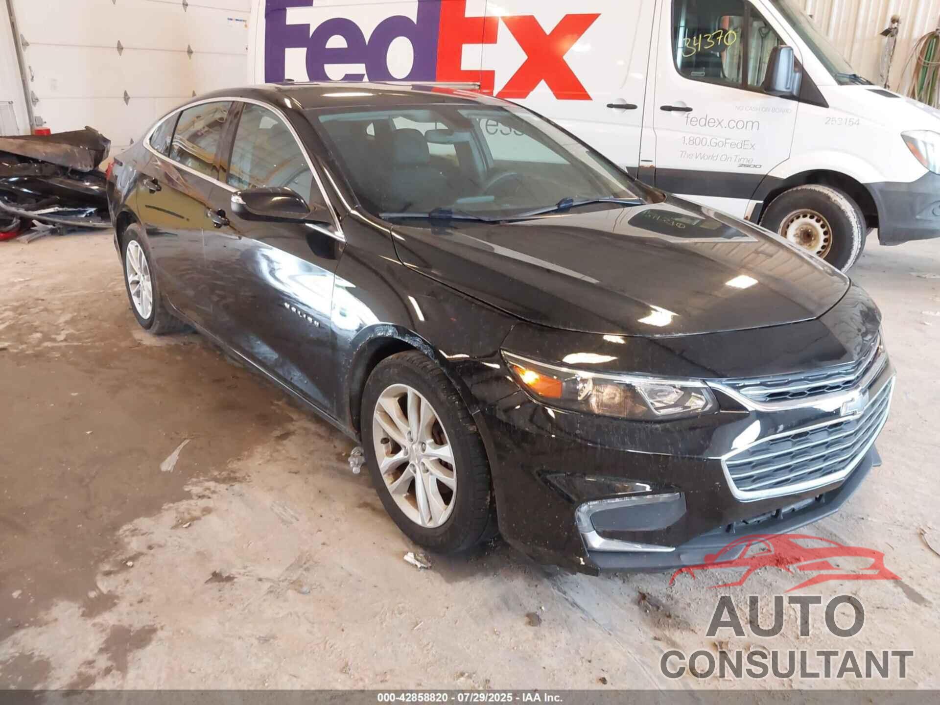 CHEVROLET MALIBU 2016 - 1G1ZE5ST0GF258547
