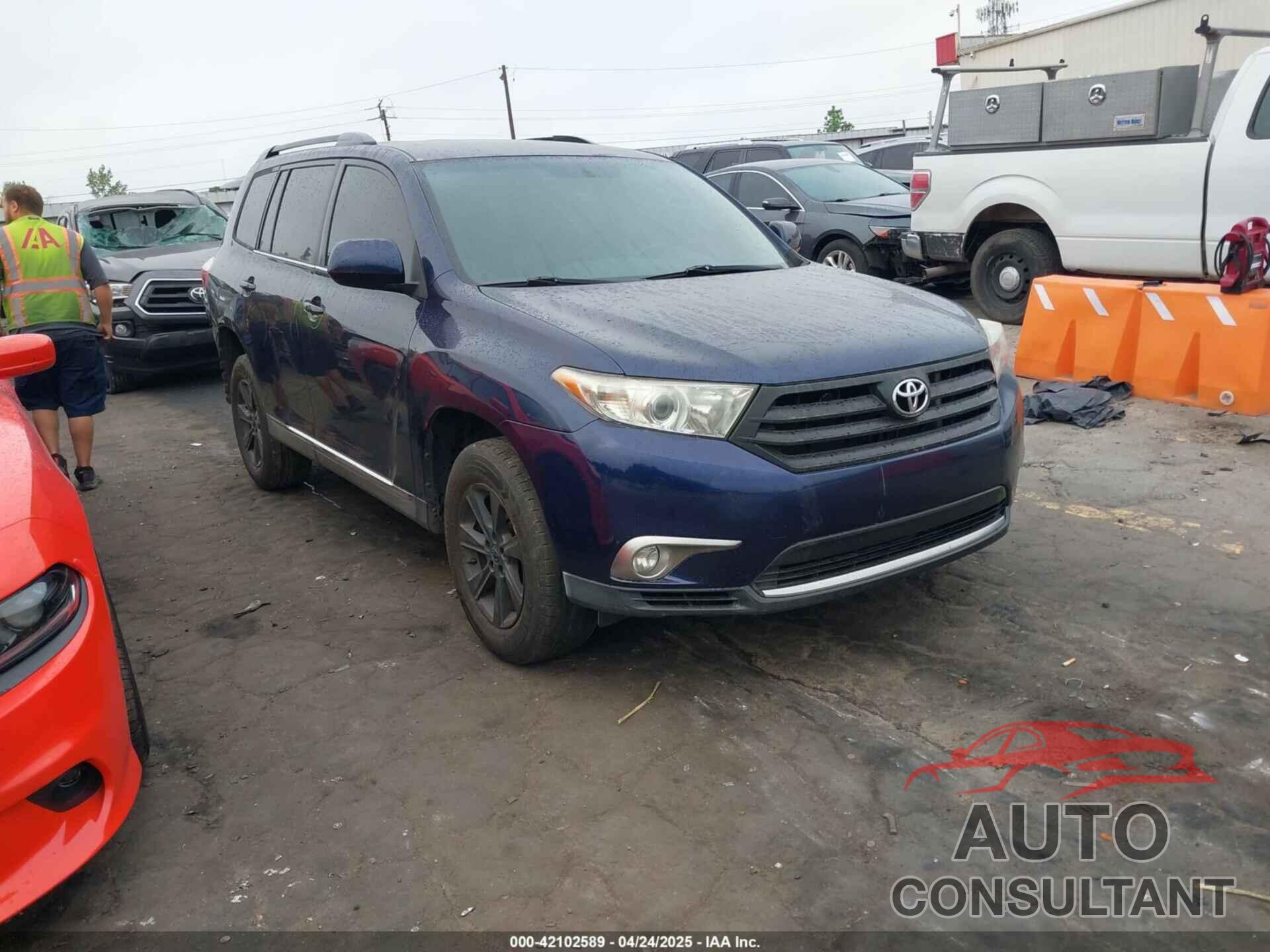 TOYOTA HIGHLANDER 2012 - 5TDZK3EH1CS064941