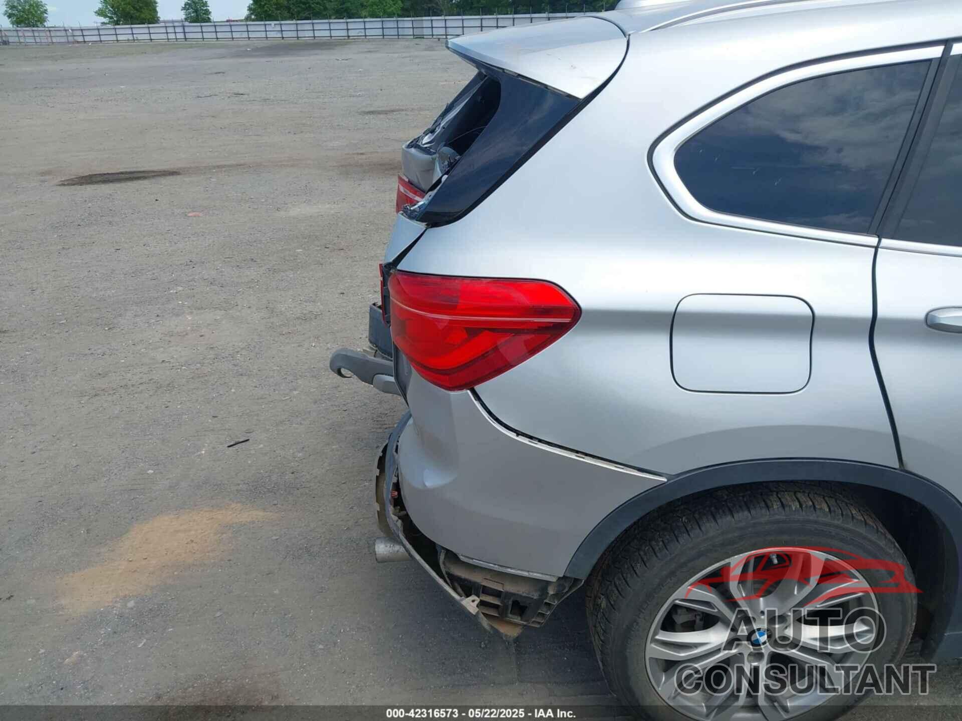 BMW X1 2016 - WBXHT3C32GP889096