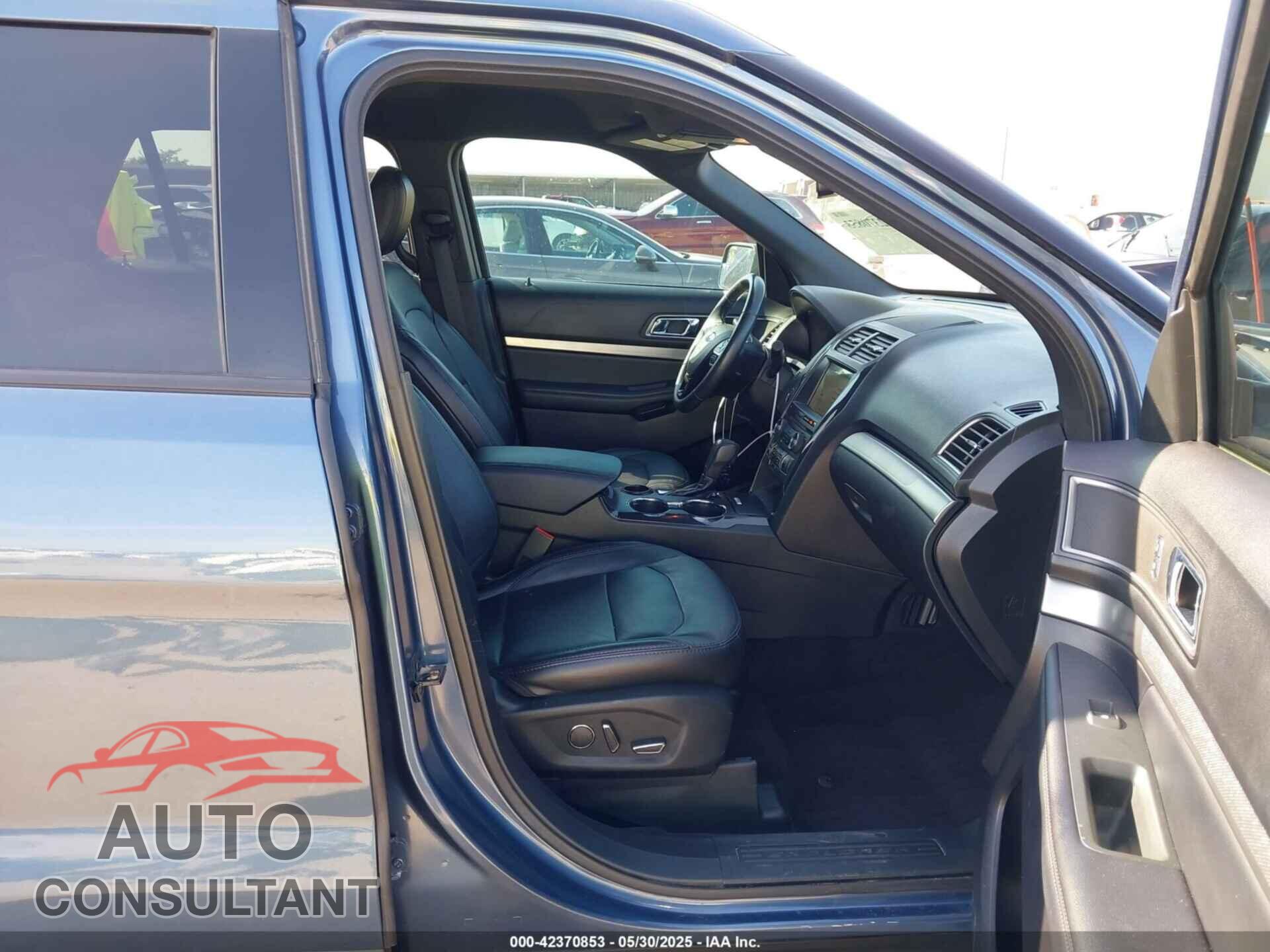FORD EXPLORER 2018 - 1FM5K7D89JGB64912