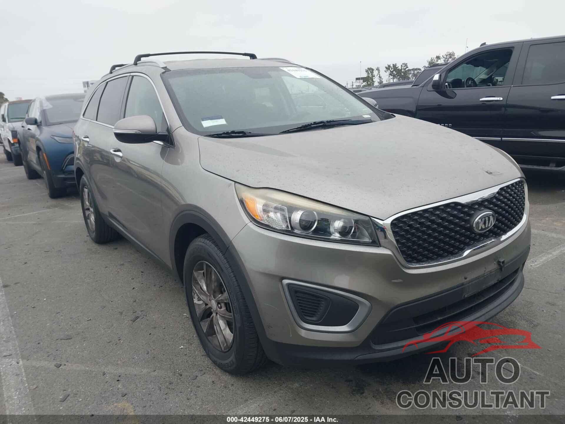 KIA SORENTO 2016 - 5XYPG4A57GG070630