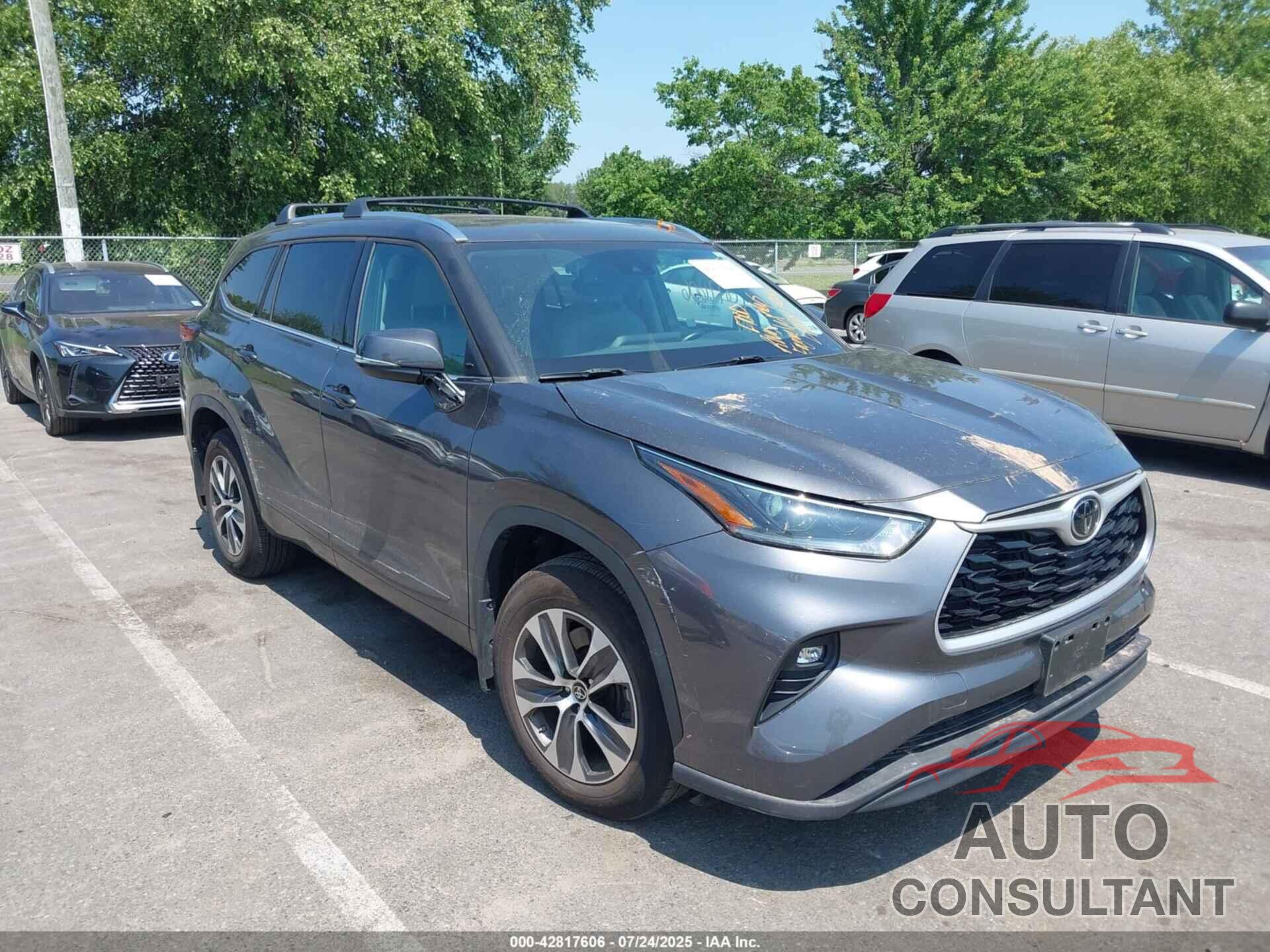 TOYOTA HIGHLANDER 2021 - 5TDGZRBH4MS558710