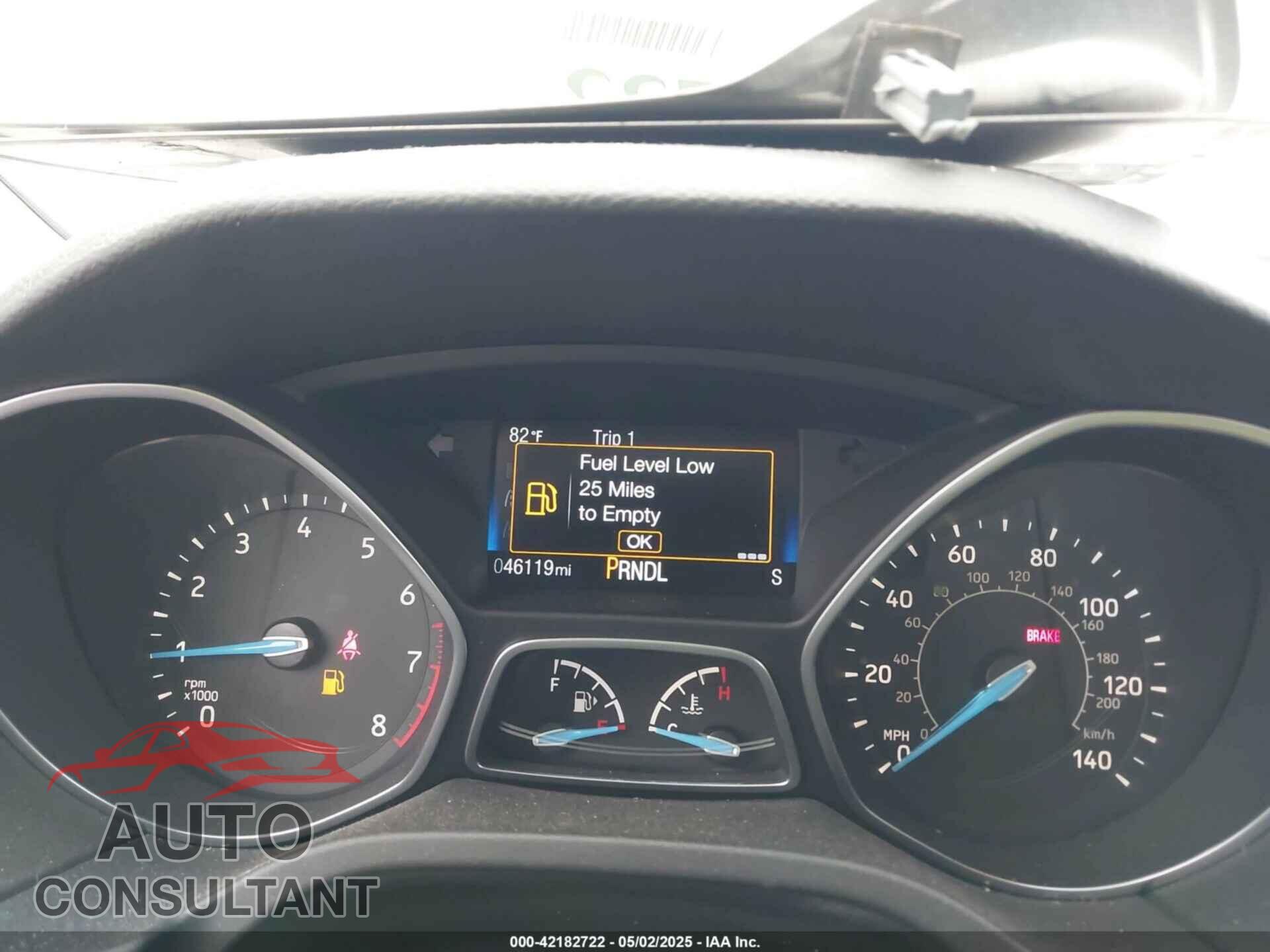 FORD FOCUS 2017 - 1FADP3F23HL325751