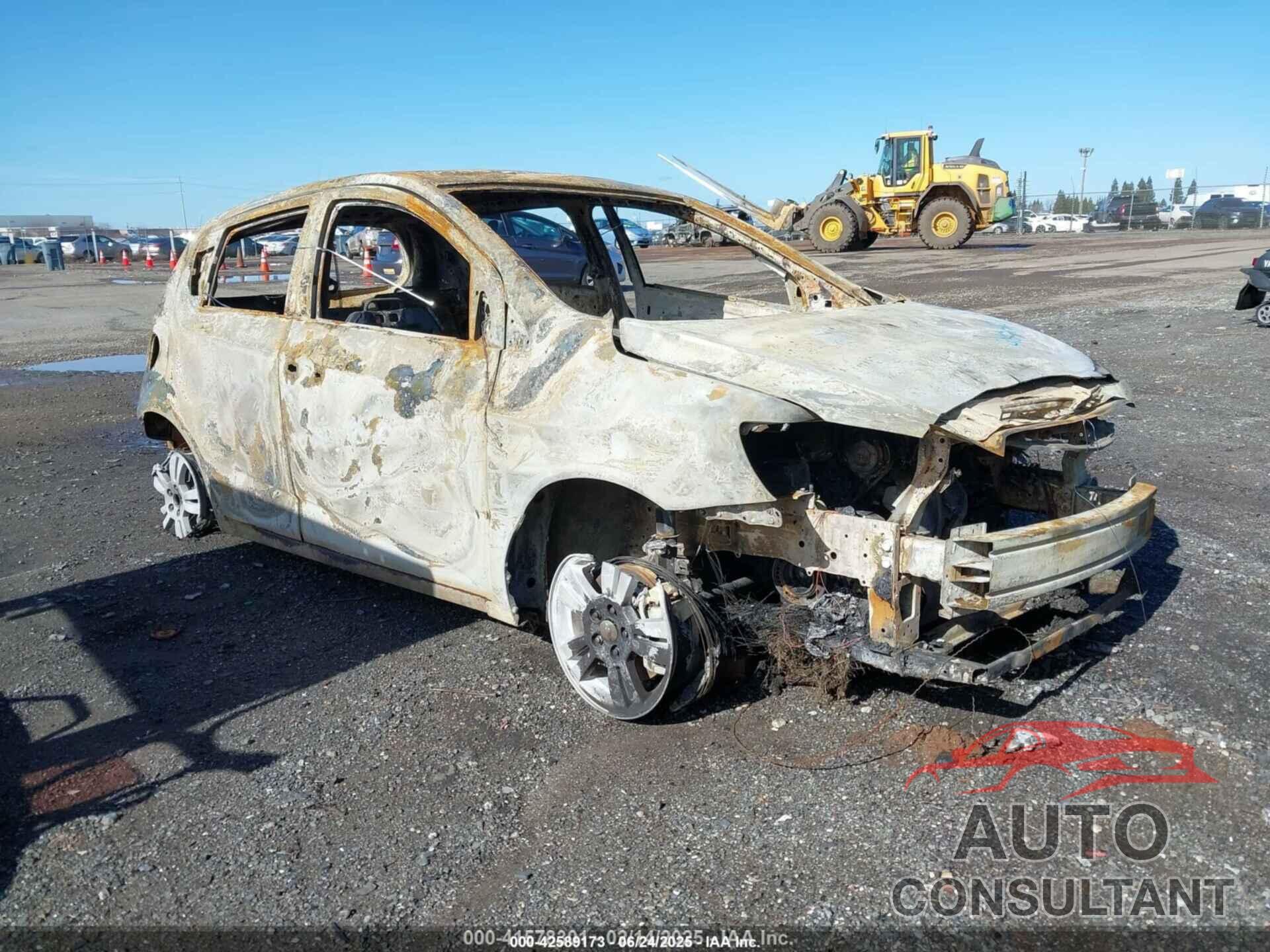 CHEVROLET SONIC 2015 - 1G1JC6SH4F4166761