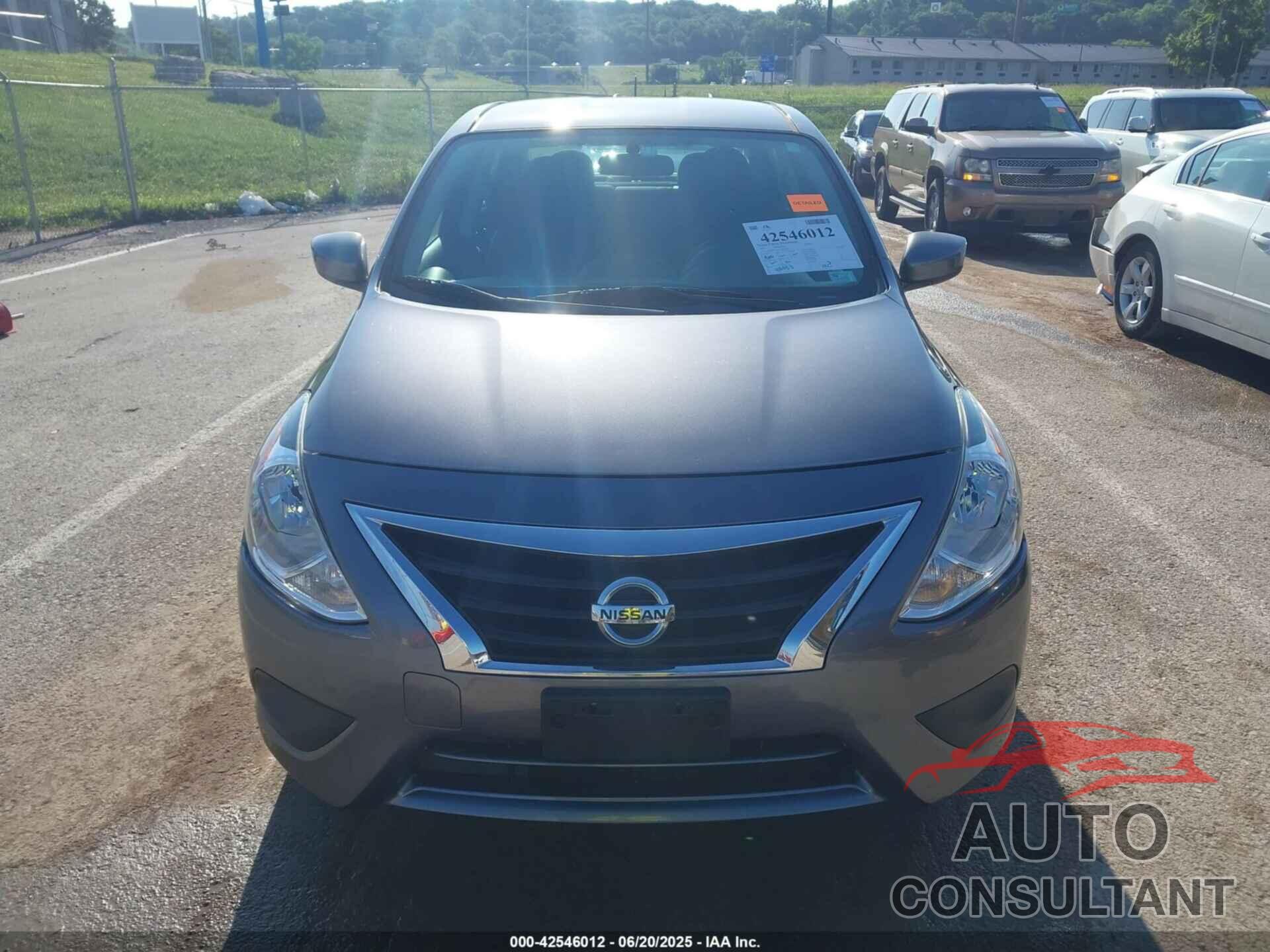 NISSAN VERSA 2017 - 3N1CN7APXHL903325