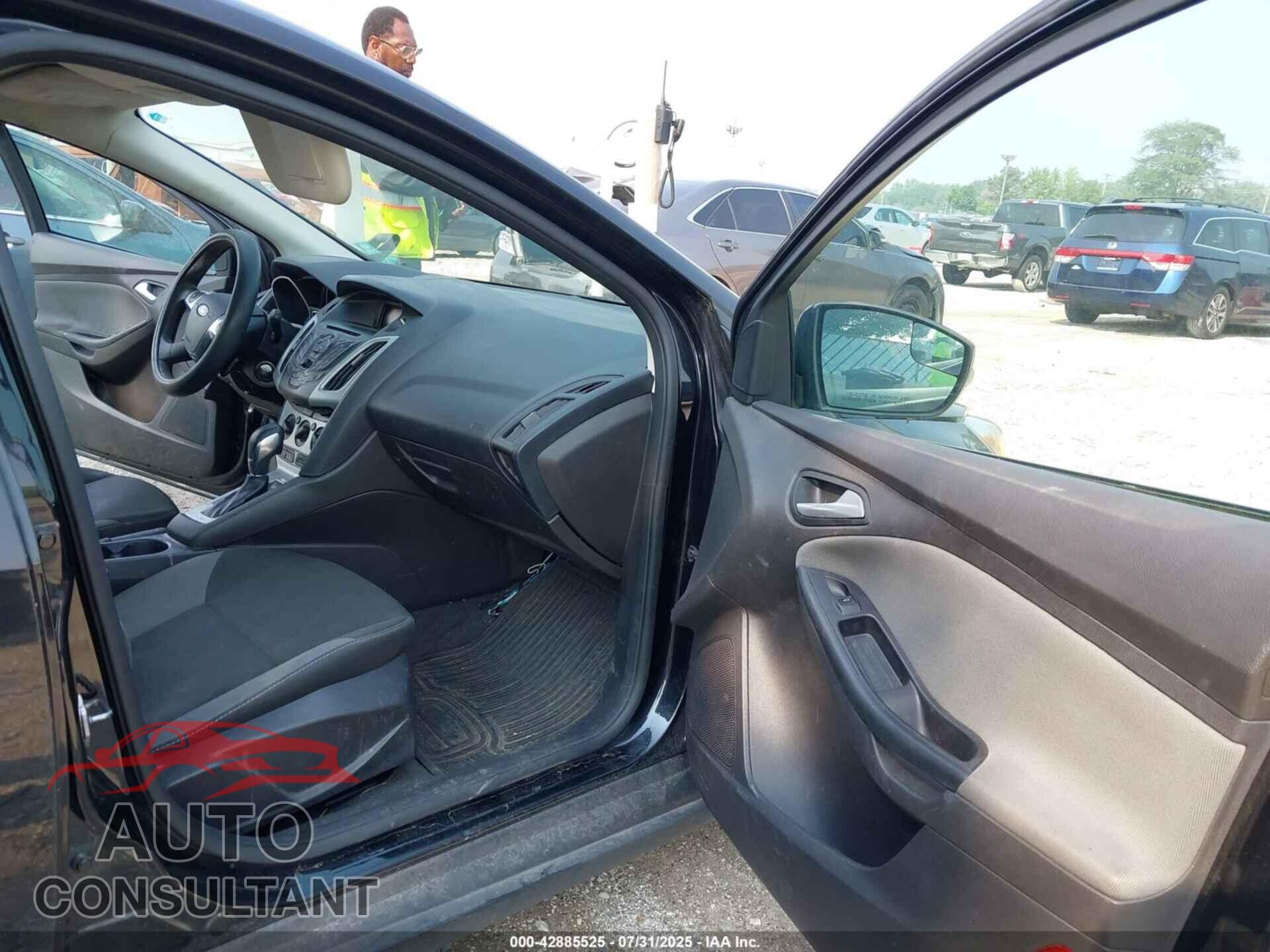 FORD FOCUS 2013 - 1FADP3K21DL332195