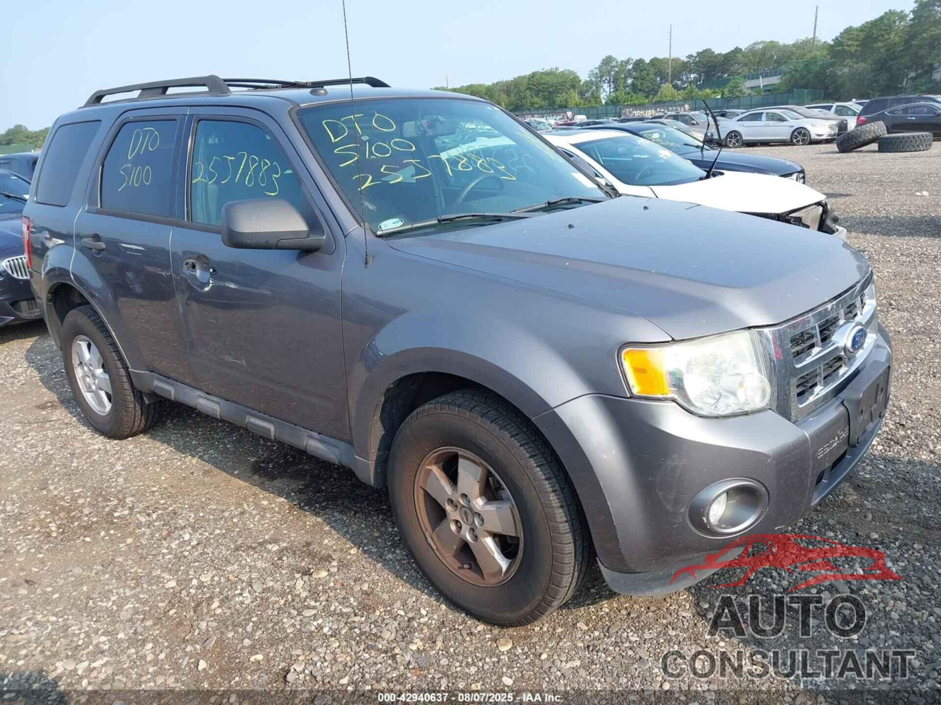 FORD ESCAPE 2011 - 1FMCU0D71BKA03047