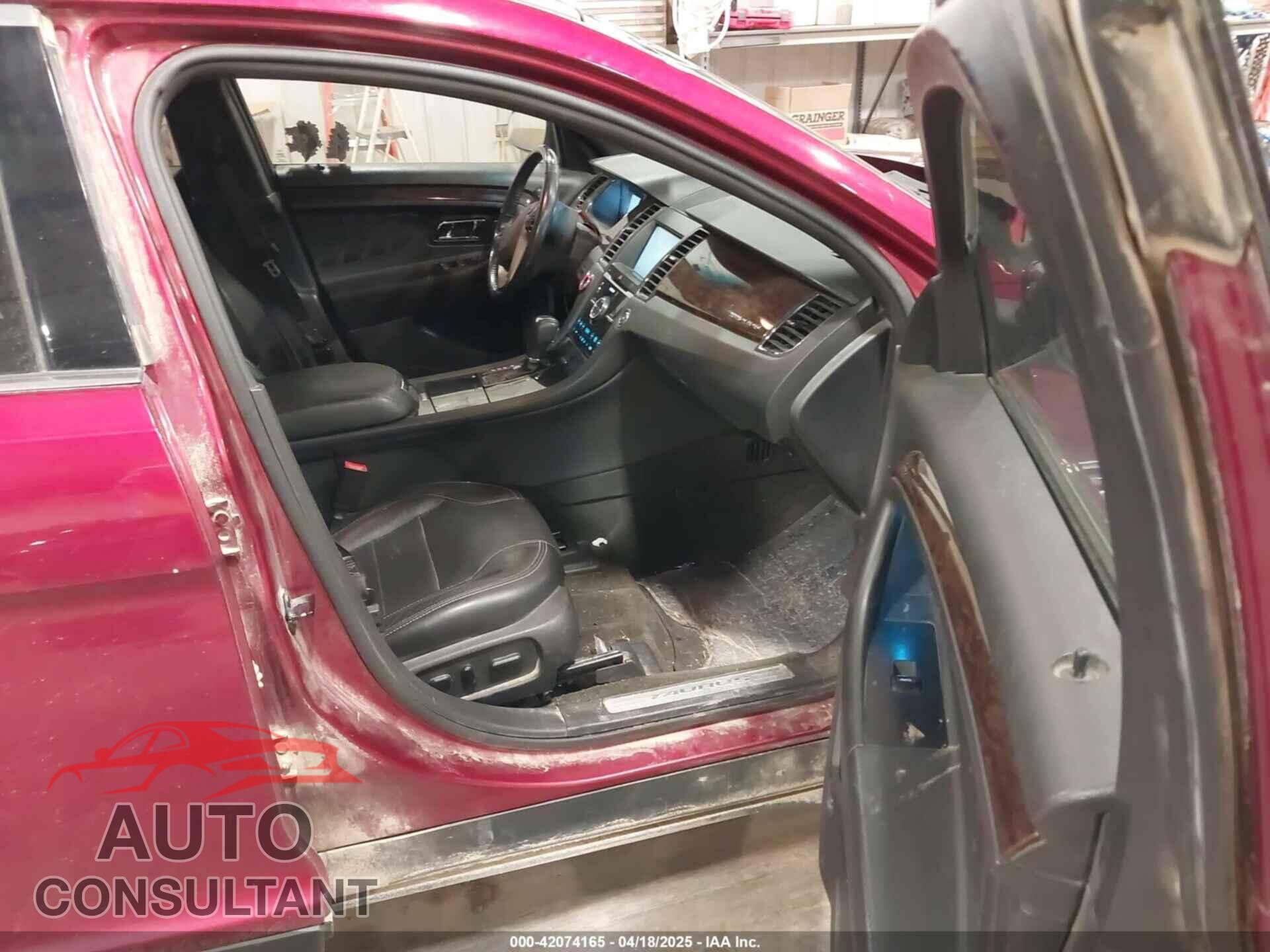 FORD TAURUS 2014 - 1FAHP2J81EG131473