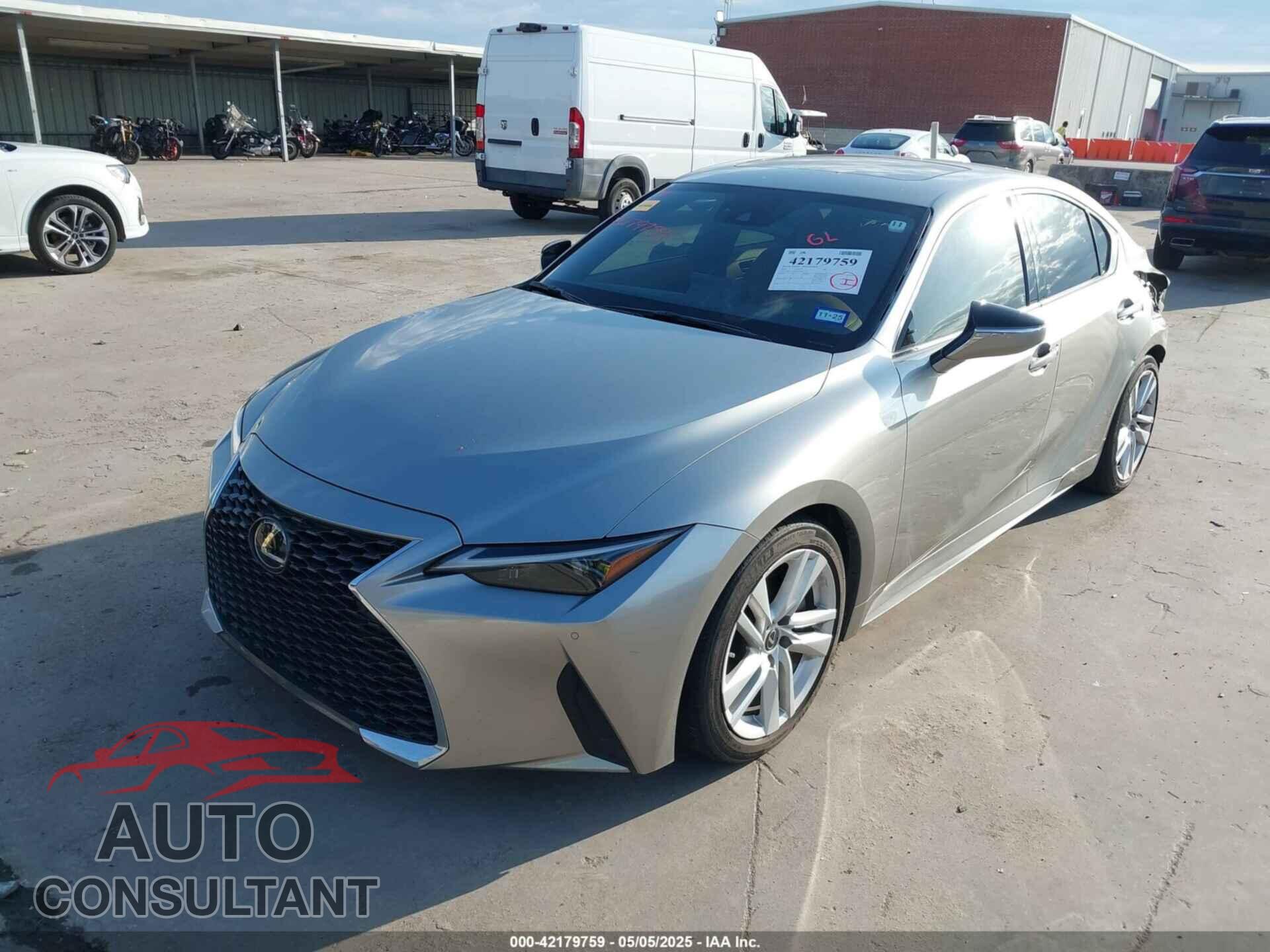 LEXUS IS 300 2021 - JTHCA1D26M5113003