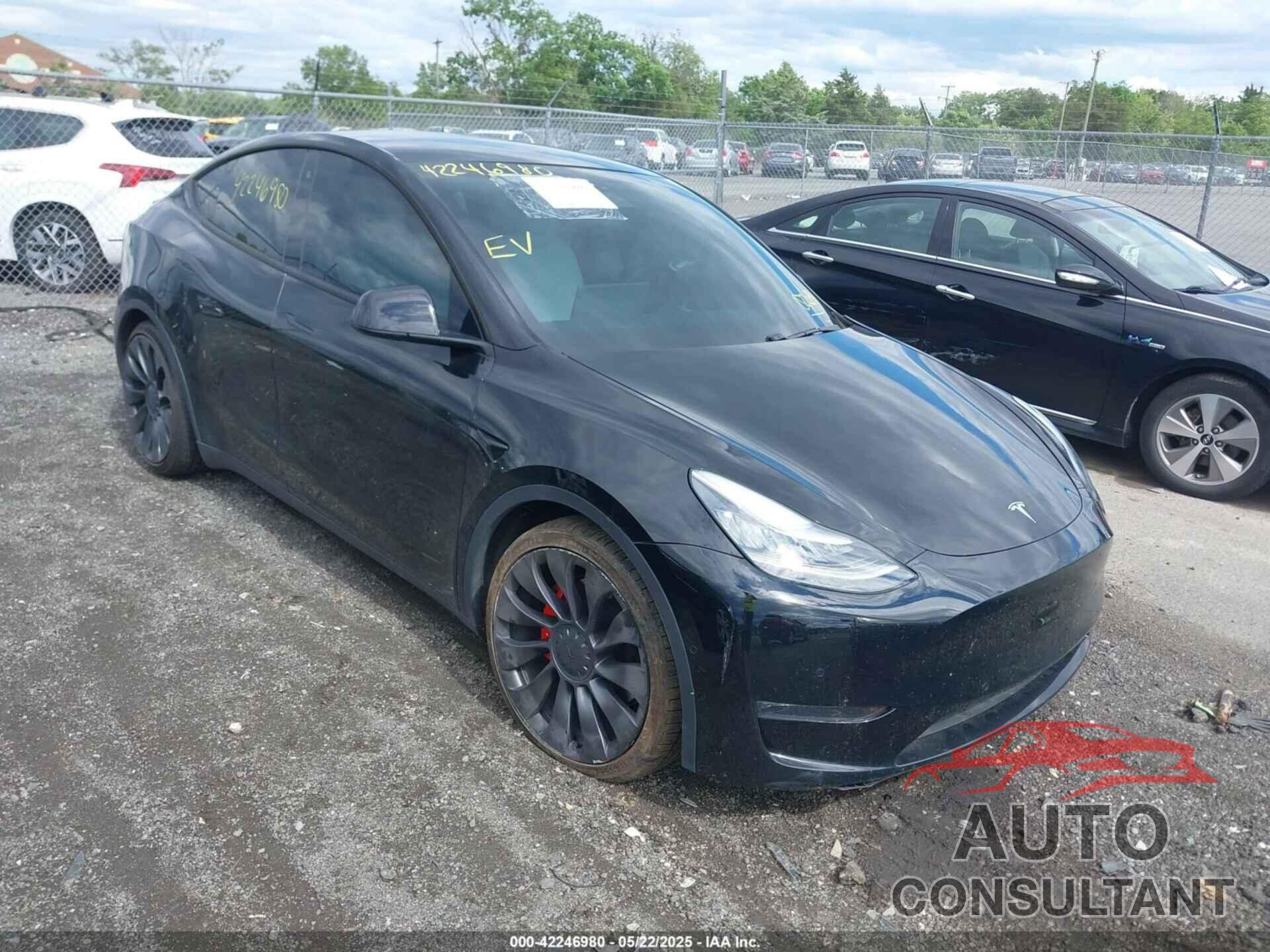 TESLA MODEL Y 2020 - 5YJYGDEF4LF022091